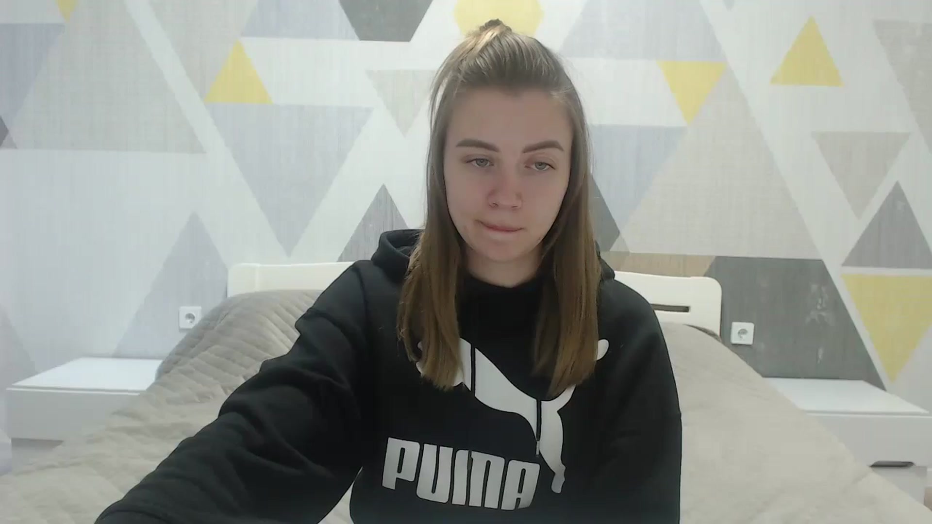 Gallery image thumbnail from Sulfate0's myfreecams stream on, 05/11/2025, 10:33 image 13 of 20