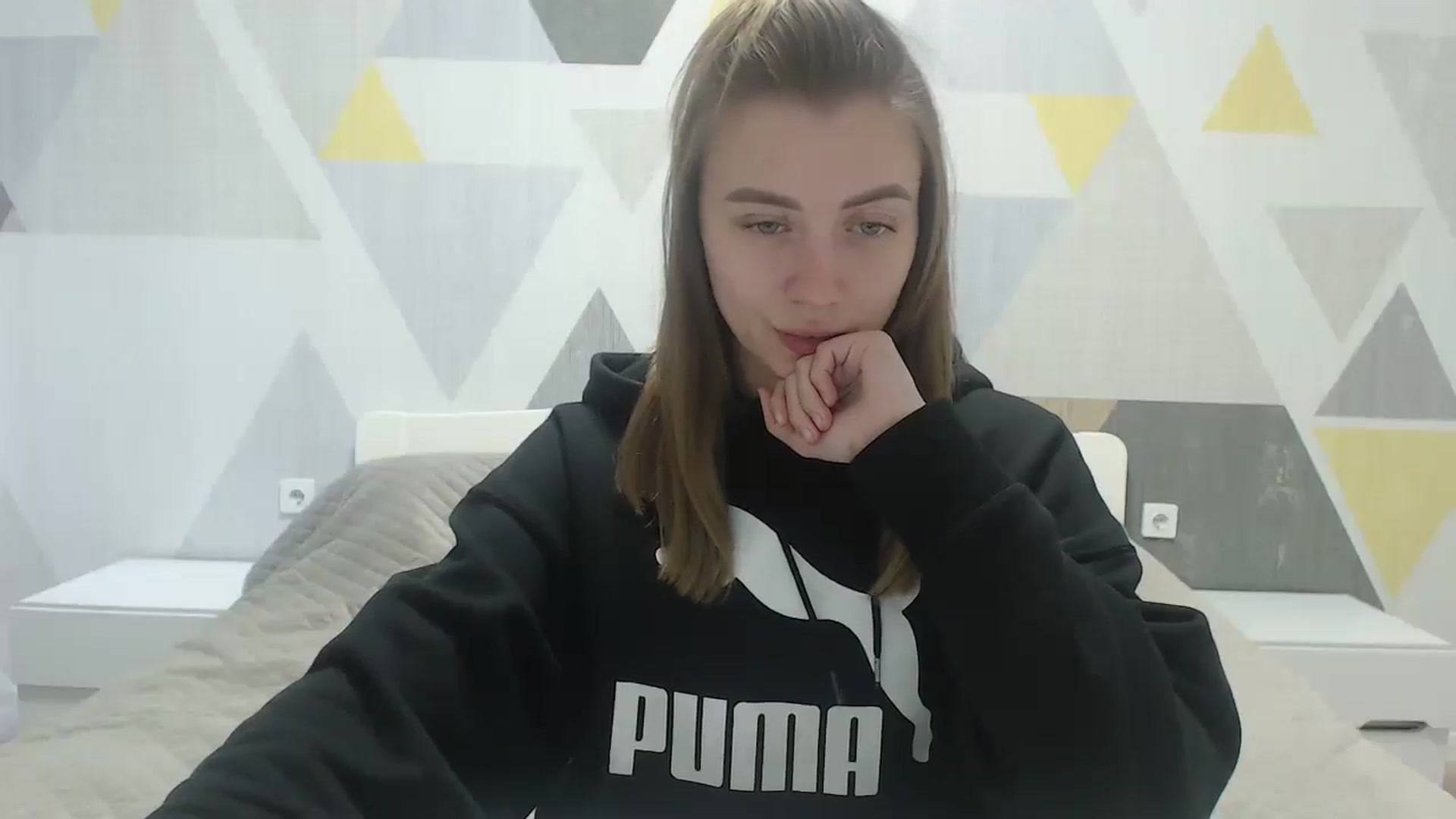 Gallery image thumbnail from Sulfate0's myfreecams stream on, 05/11/2025, 10:33 image 6 of 20