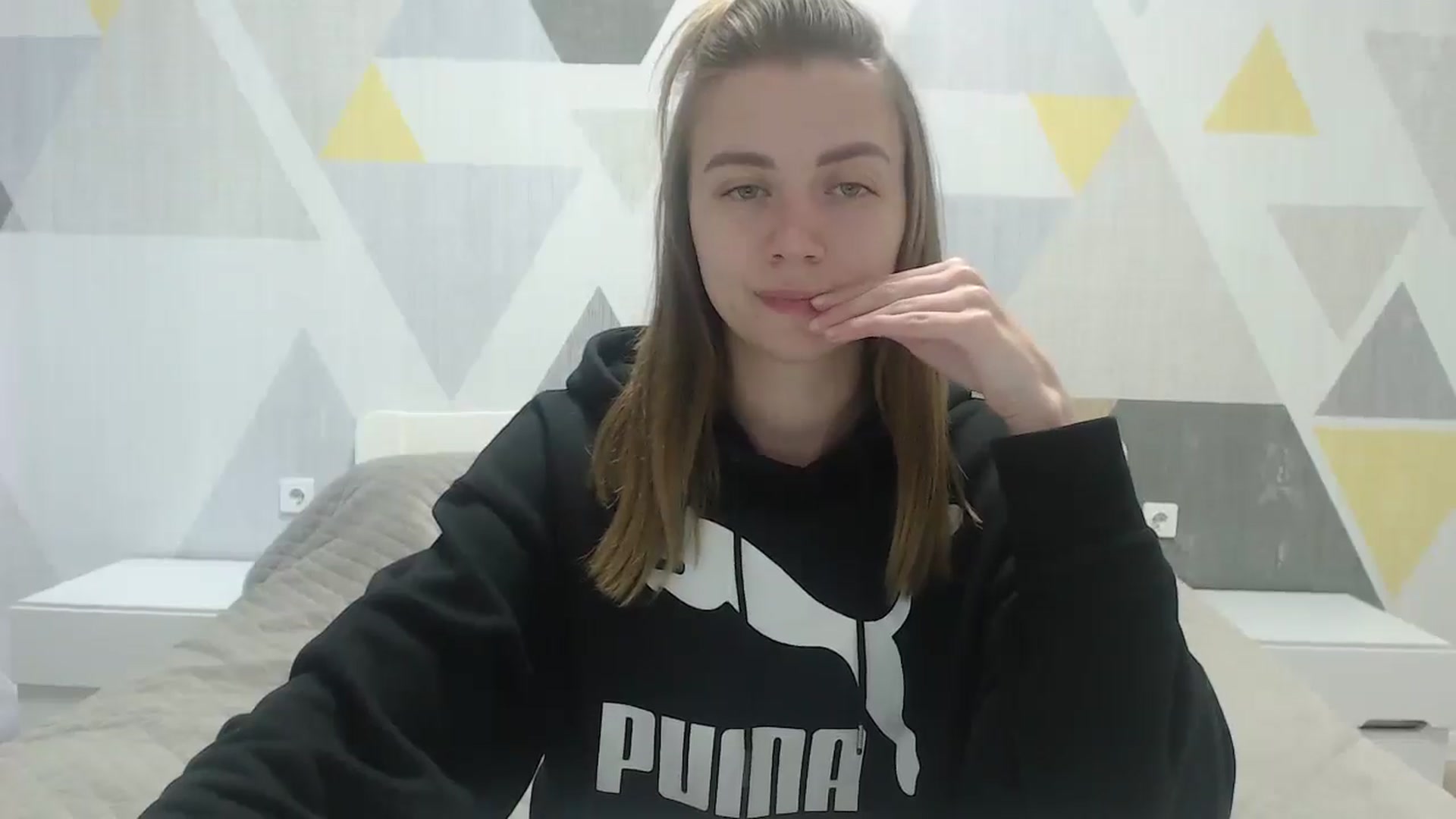 Gallery image thumbnail from Sulfate0's myfreecams stream on, 05/11/2025, 10:33 image 7 of 20