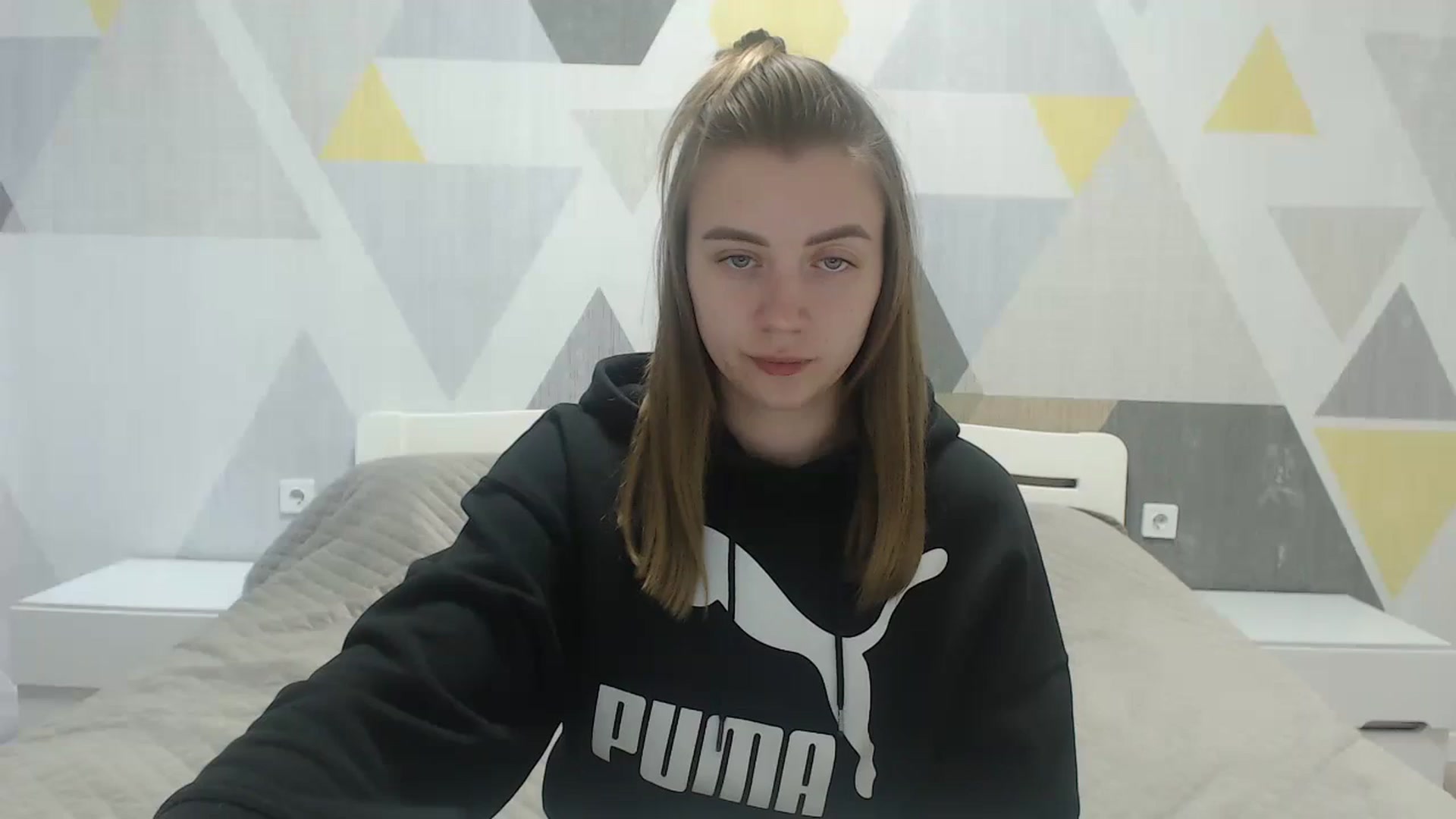Gallery image thumbnail from Sulfate0's myfreecams stream on, 05/11/2025, 10:33 image 15 of 20
