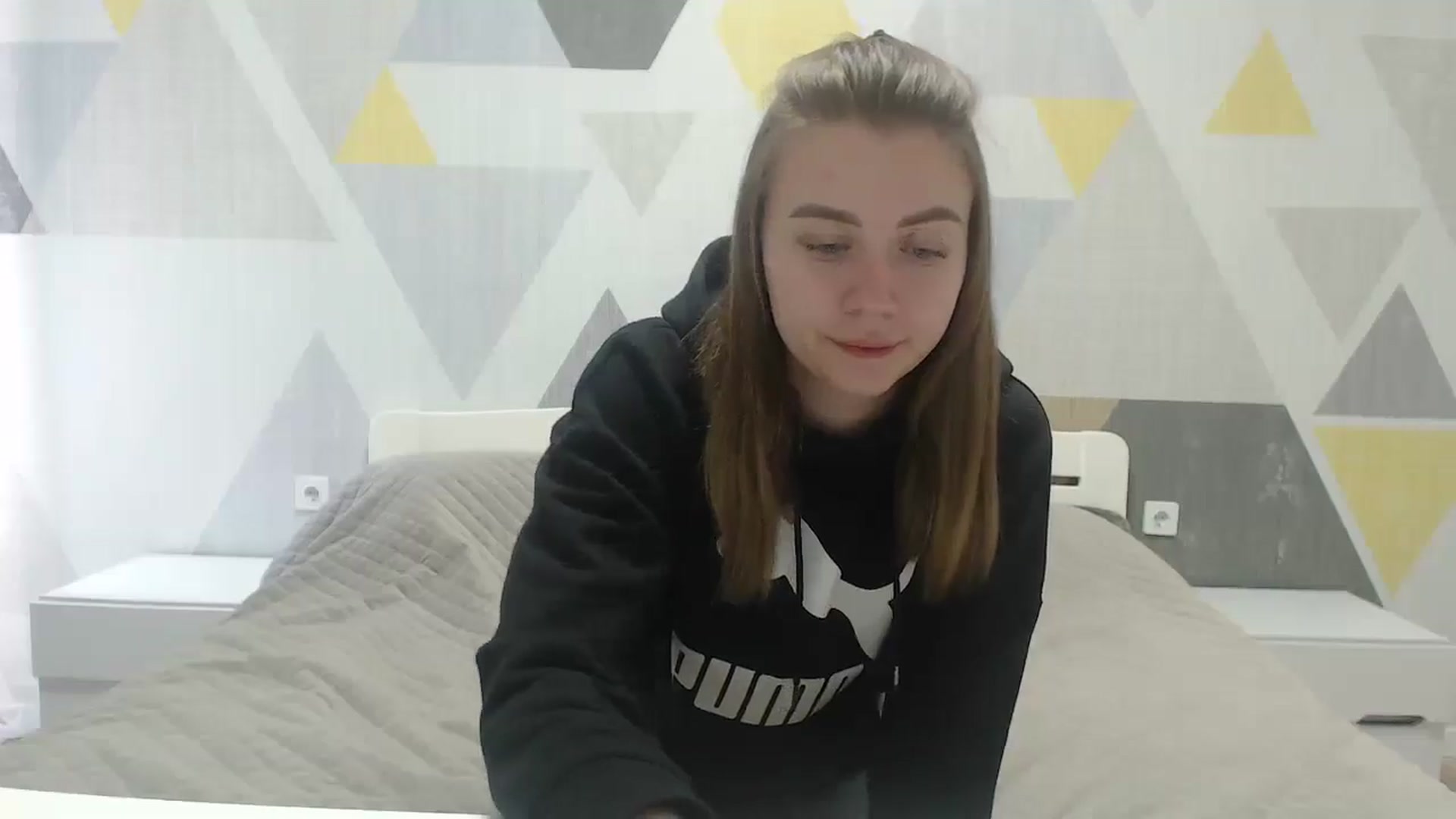 Gallery image thumbnail from Sulfate0's myfreecams stream on, 05/11/2025, 10:48 image 19 of 20