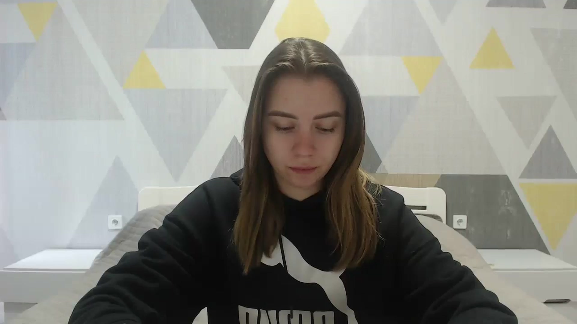 Gallery image thumbnail from Sulfate0's myfreecams stream on, 05/12/2025, 07:05 image 15 of 20