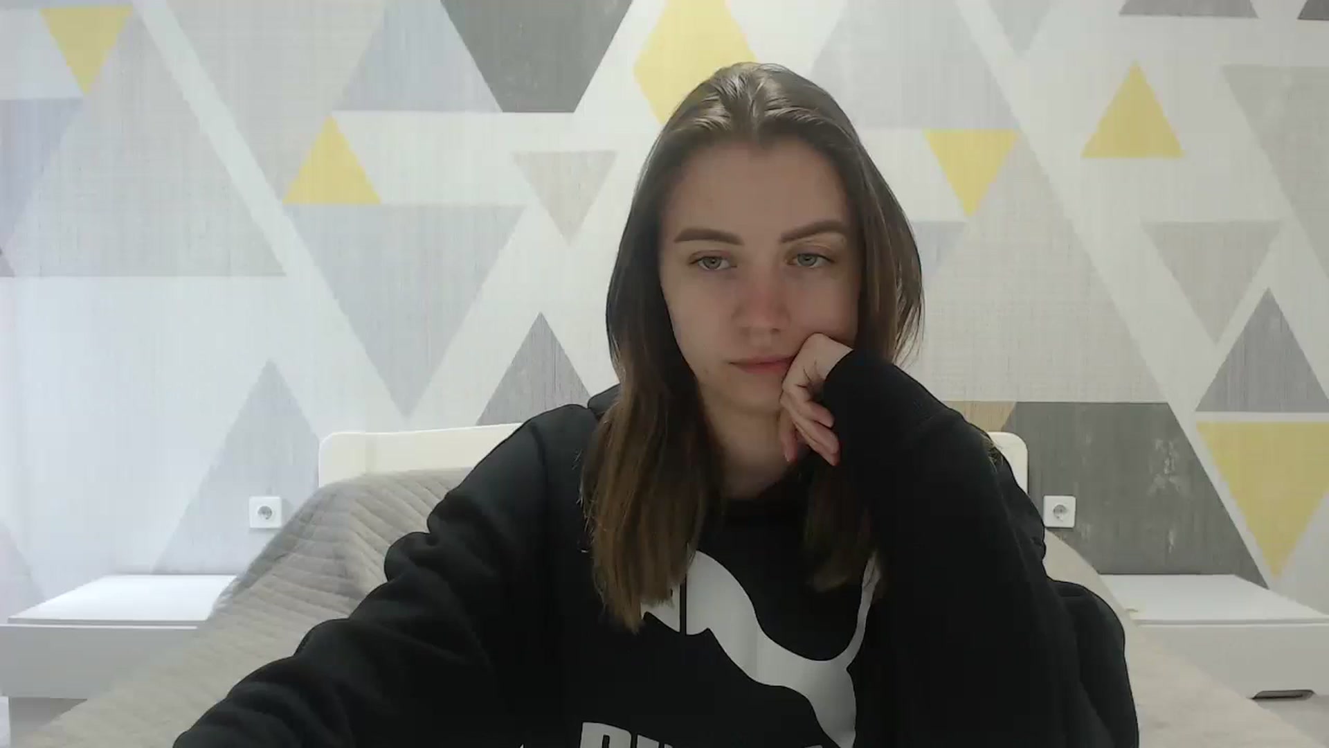 Gallery image thumbnail from Sulfate0's myfreecams stream on, 05/12/2025, 07:05 image 2 of 20