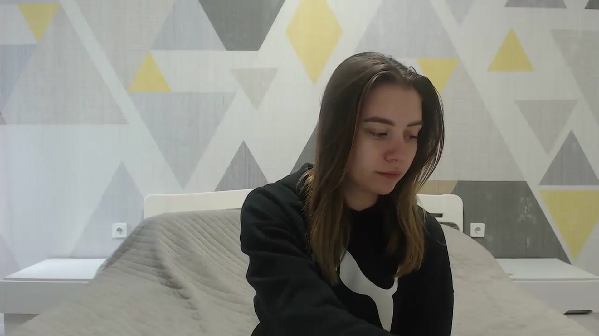Gallery image thumbnail from Sulfate0's myfreecams stream on, 05/12/2025, 07:05 image 12 of 20