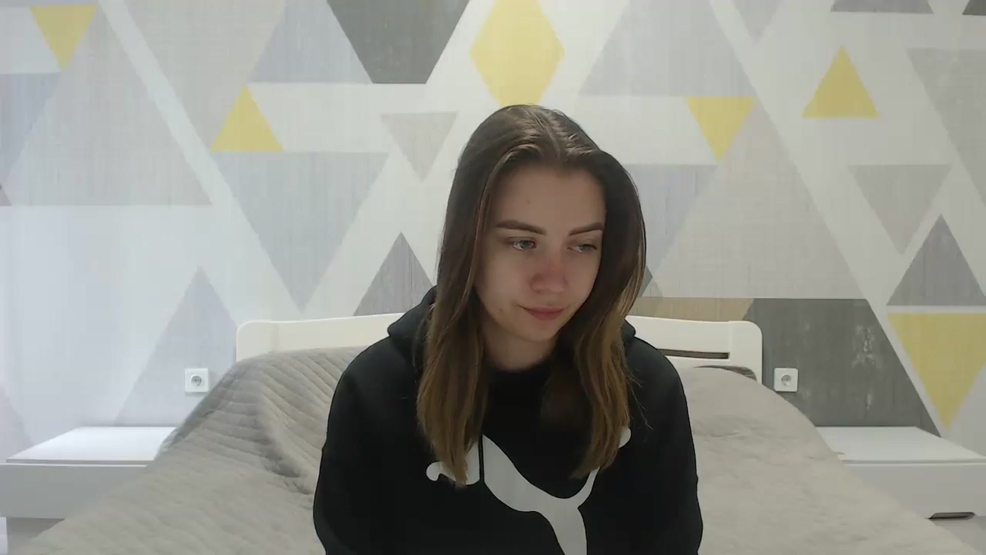 Gallery image thumbnail from Sulfate0's myfreecams stream on, 05/12/2025, 07:05 image 7 of 20
