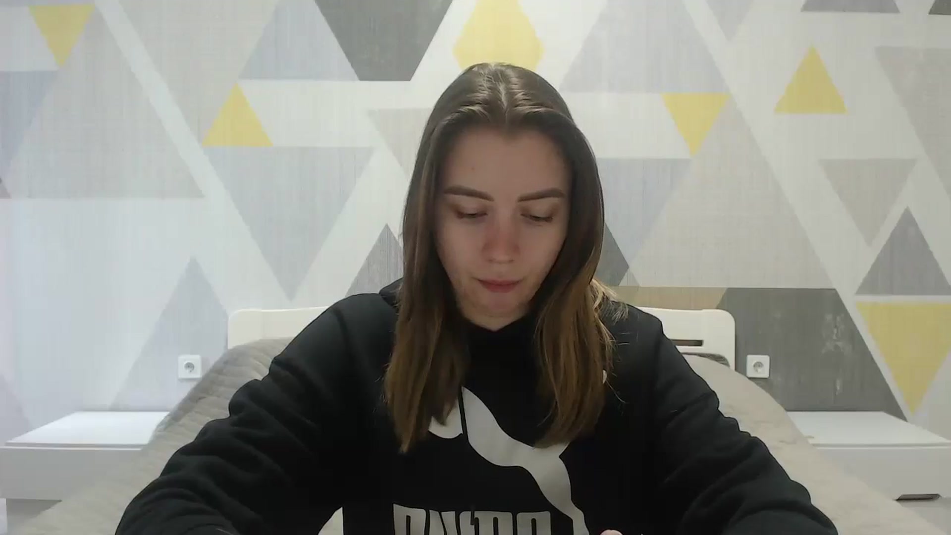 Gallery image thumbnail from Sulfate0's myfreecams stream on, 05/12/2025, 07:05 image 16 of 20