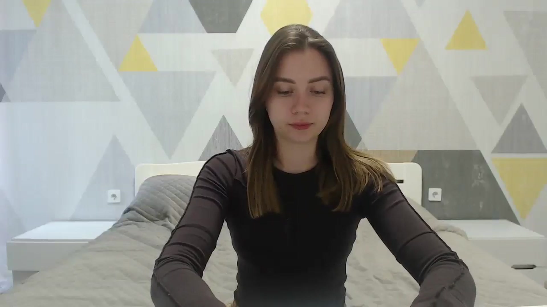Gallery image thumbnail from Sulfate0's myfreecams stream on, 05/13/2025, 08:14 image 14 of 20