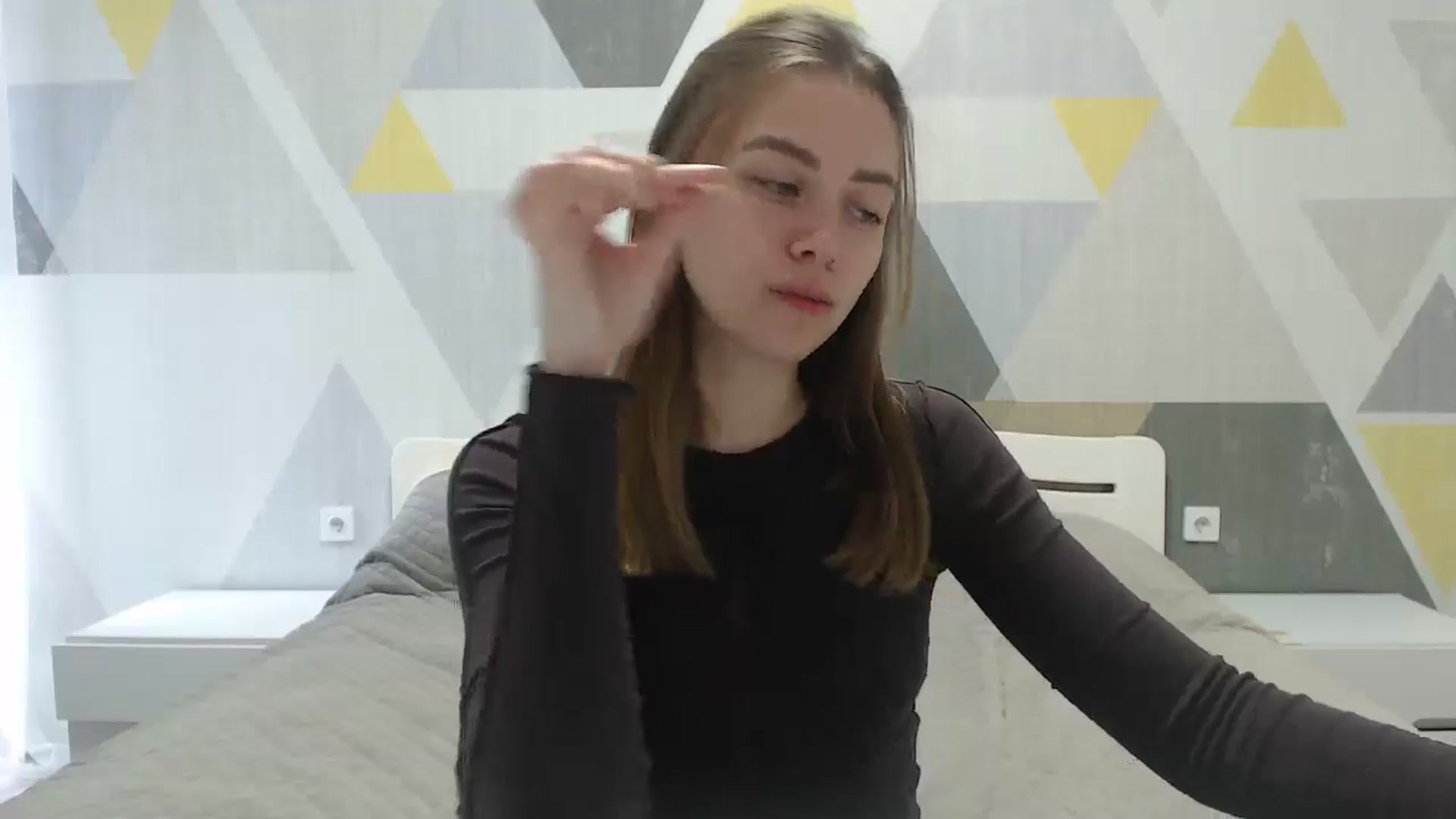 Gallery image thumbnail from Sulfate0's myfreecams stream on, 05/13/2025, 09:27 image 18 of 20