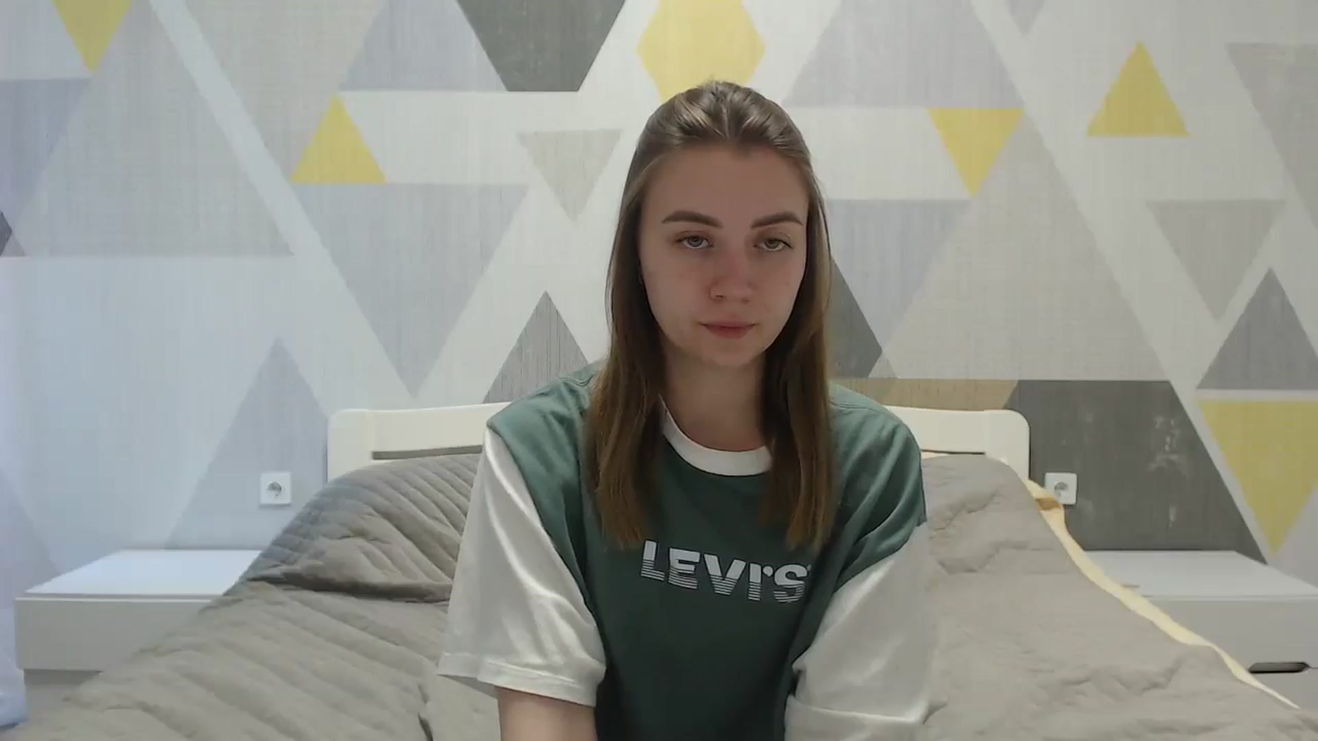 Gallery image thumbnail from Sulfate0's myfreecams stream on, 05/15/2025, 08:10 image 9 of 20