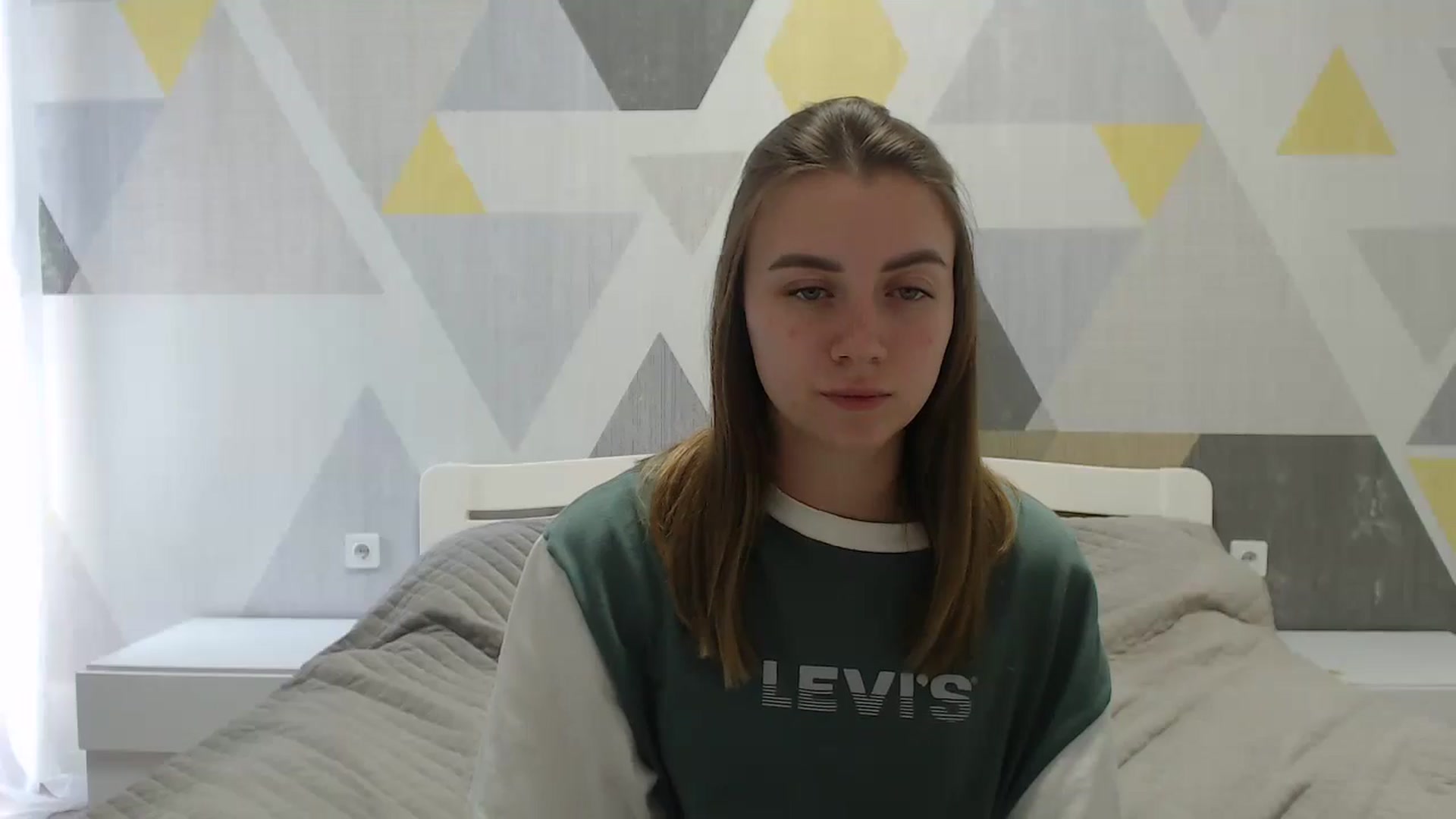 Gallery image thumbnail from Sulfate0's myfreecams stream on, 05/15/2025, 09:47 image 19 of 20