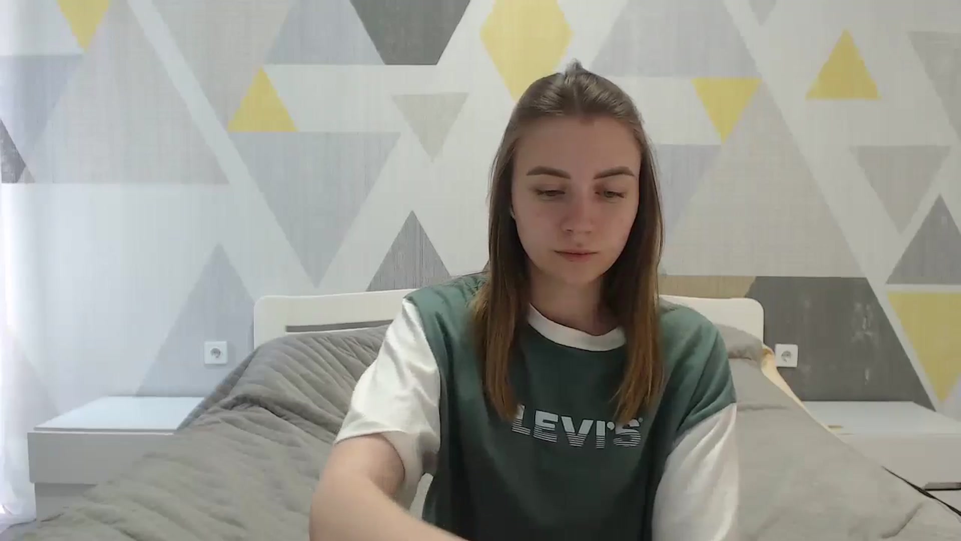 Gallery image thumbnail from Sulfate0's myfreecams stream on, 05/15/2025, 11:36 image 12 of 20
