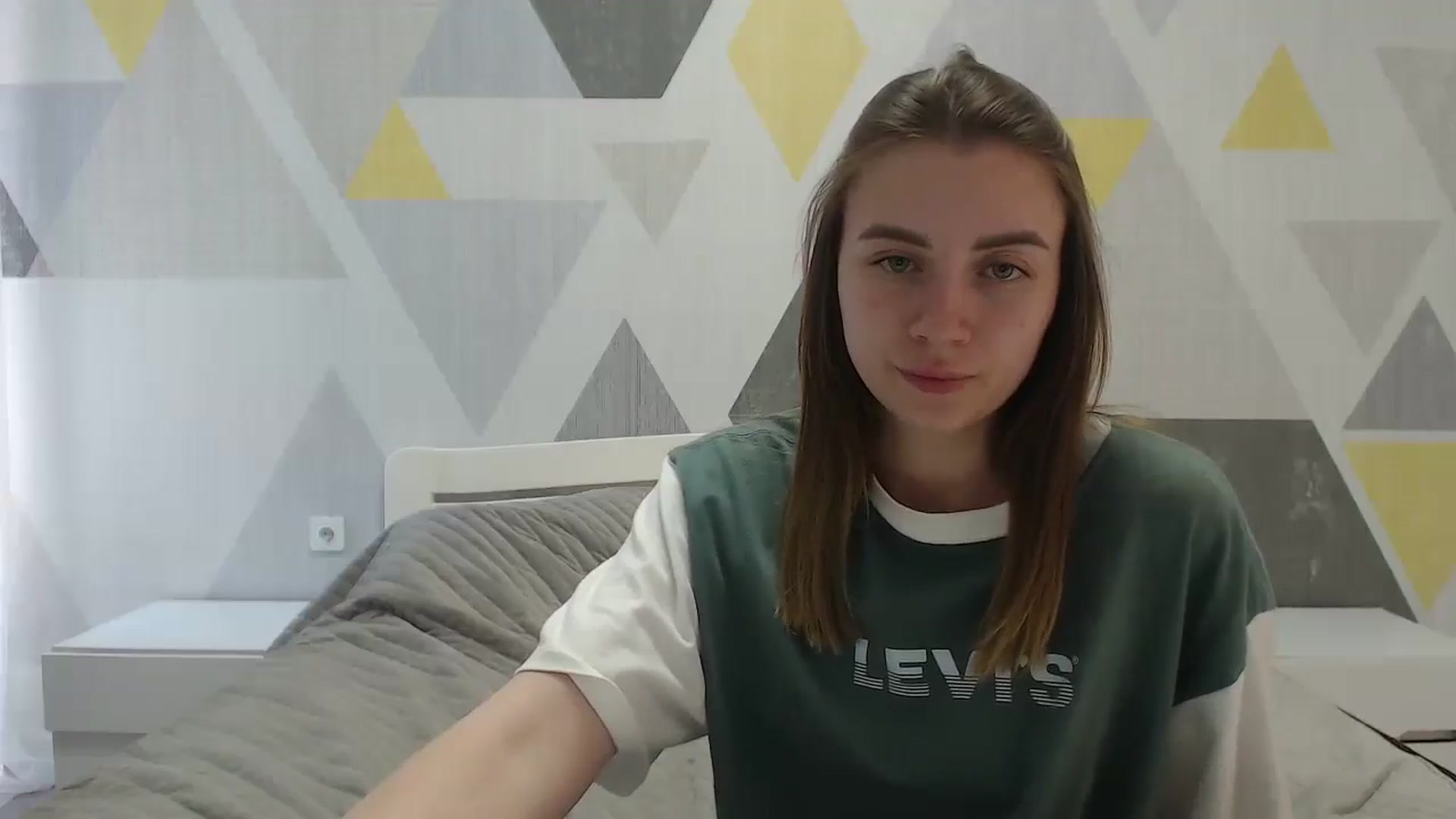 Gallery image thumbnail from Sulfate0's myfreecams stream on, 05/15/2025, 11:36 image 9 of 20