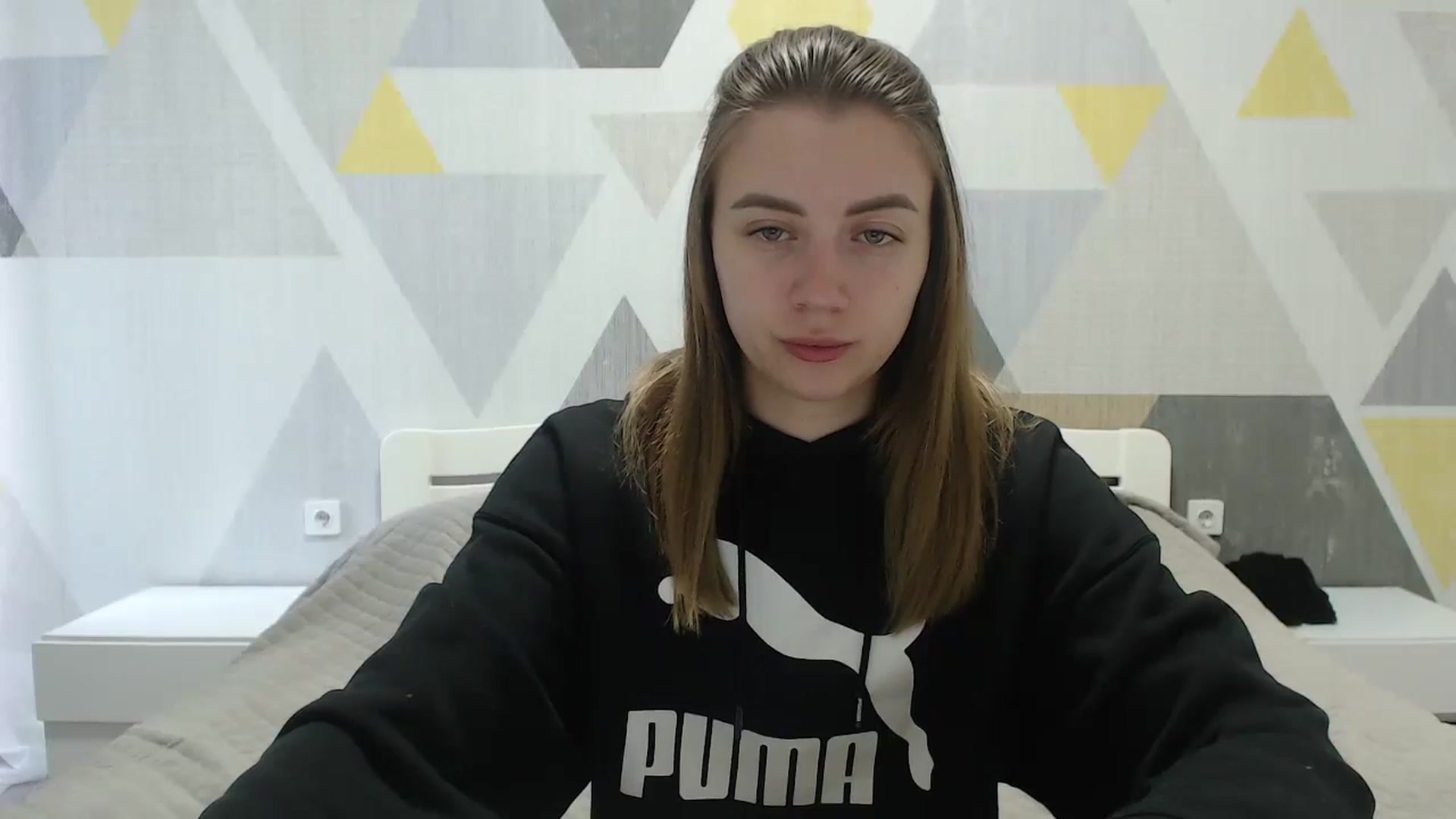 Gallery image thumbnail from Sulfate0's myfreecams stream on, 05/16/2025, 07:39 image 4 of 20
