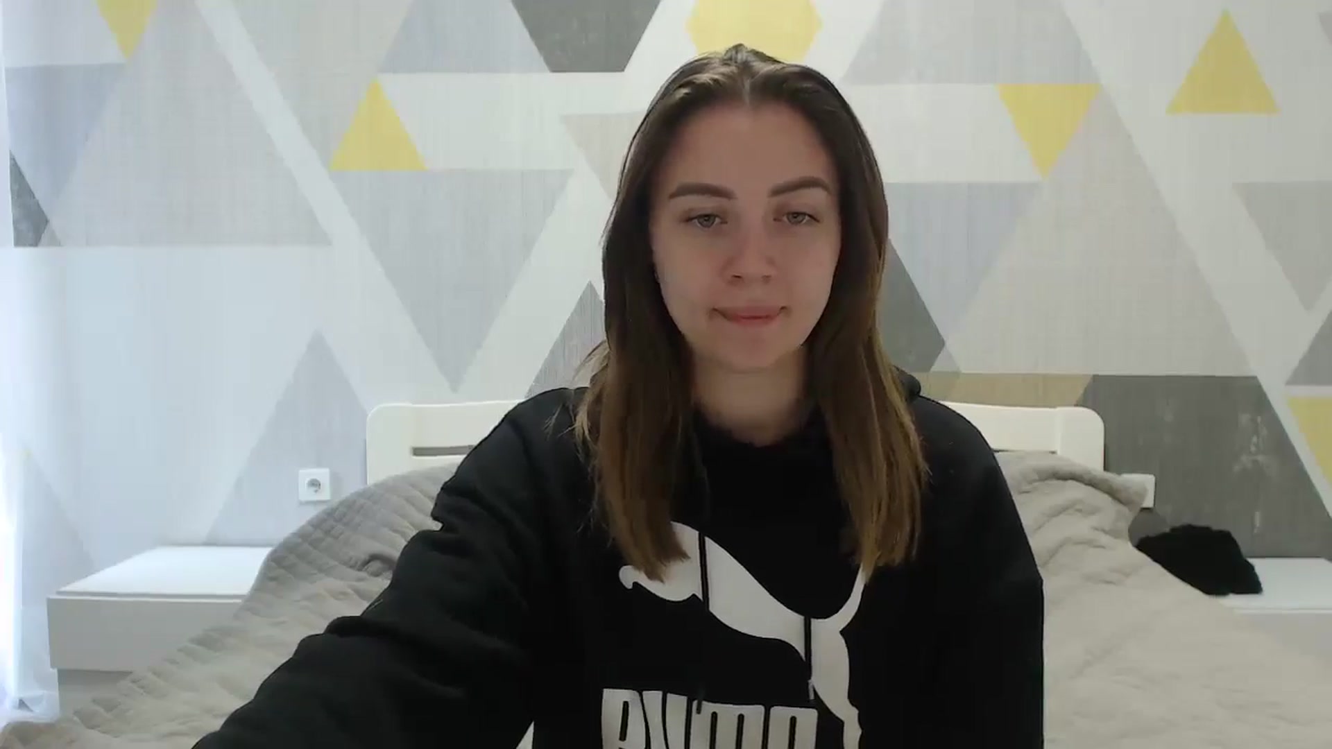 Gallery image thumbnail from Sulfate0's myfreecams stream on, 05/16/2025, 08:39 image 12 of 20