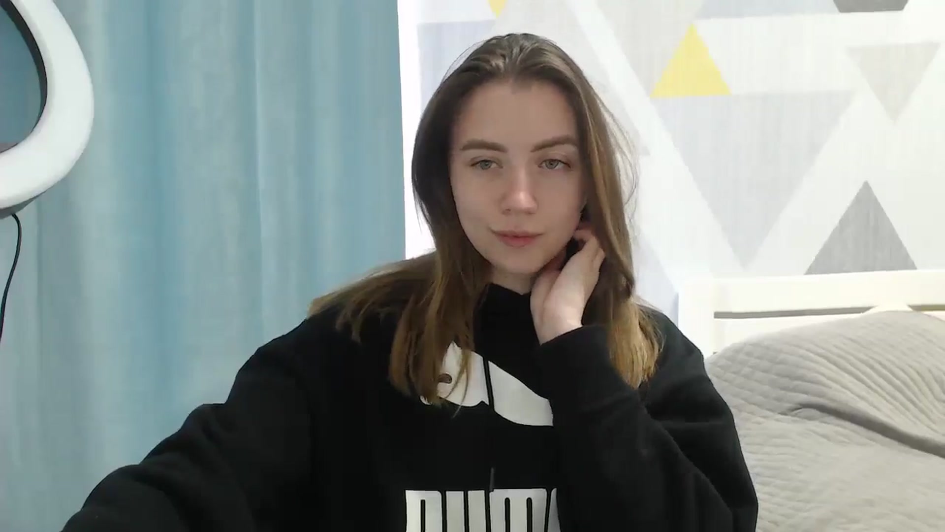 Gallery image thumbnail from Sulfate0's myfreecams stream on, 05/16/2025, 09:41 image 14 of 20