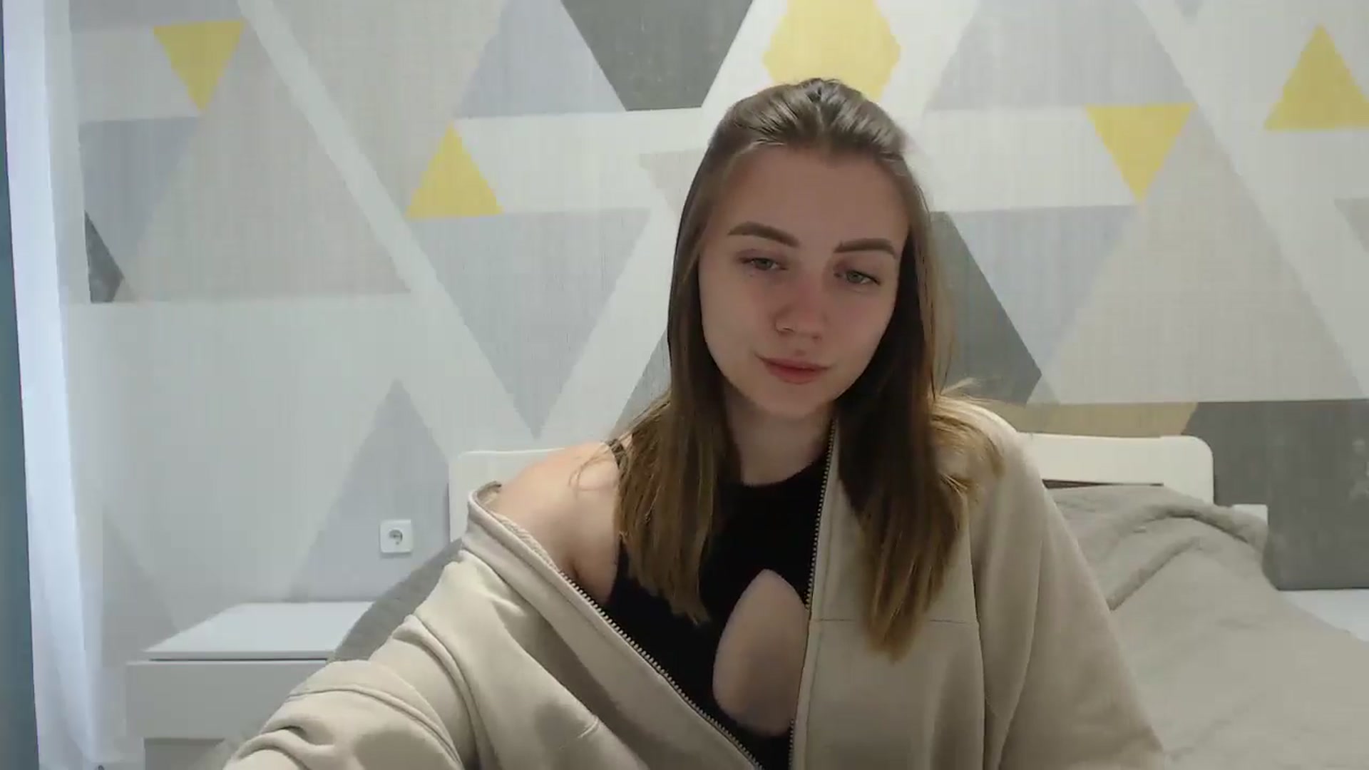 Gallery image thumbnail from Sulfate0's myfreecams stream on, 05/17/2025, 07:04 image 20 of 20