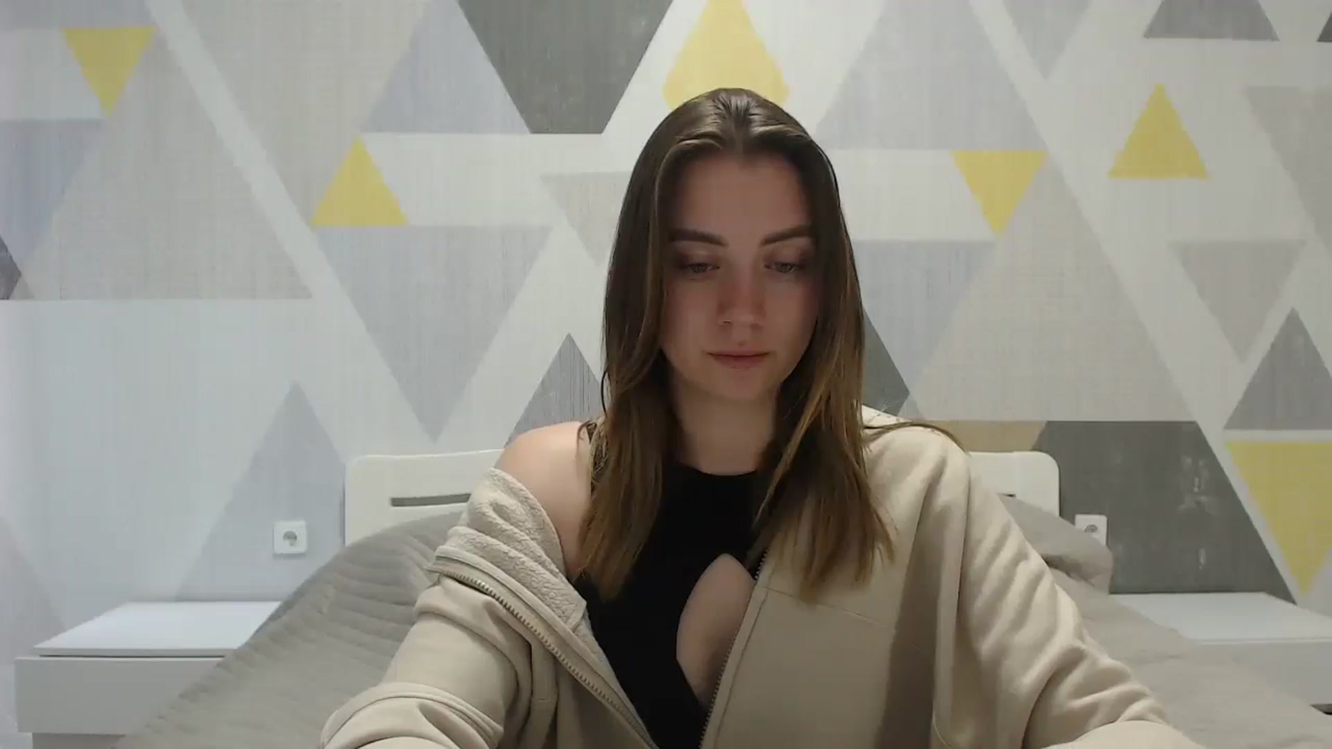 Gallery image thumbnail from Sulfate0's myfreecams stream on, 05/17/2025, 09:57 image 9 of 20