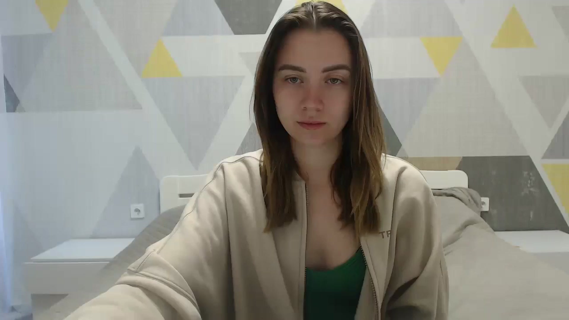 Gallery image thumbnail from Sulfate0's myfreecams stream on, 05/18/2025, 05:23 image 8 of 20