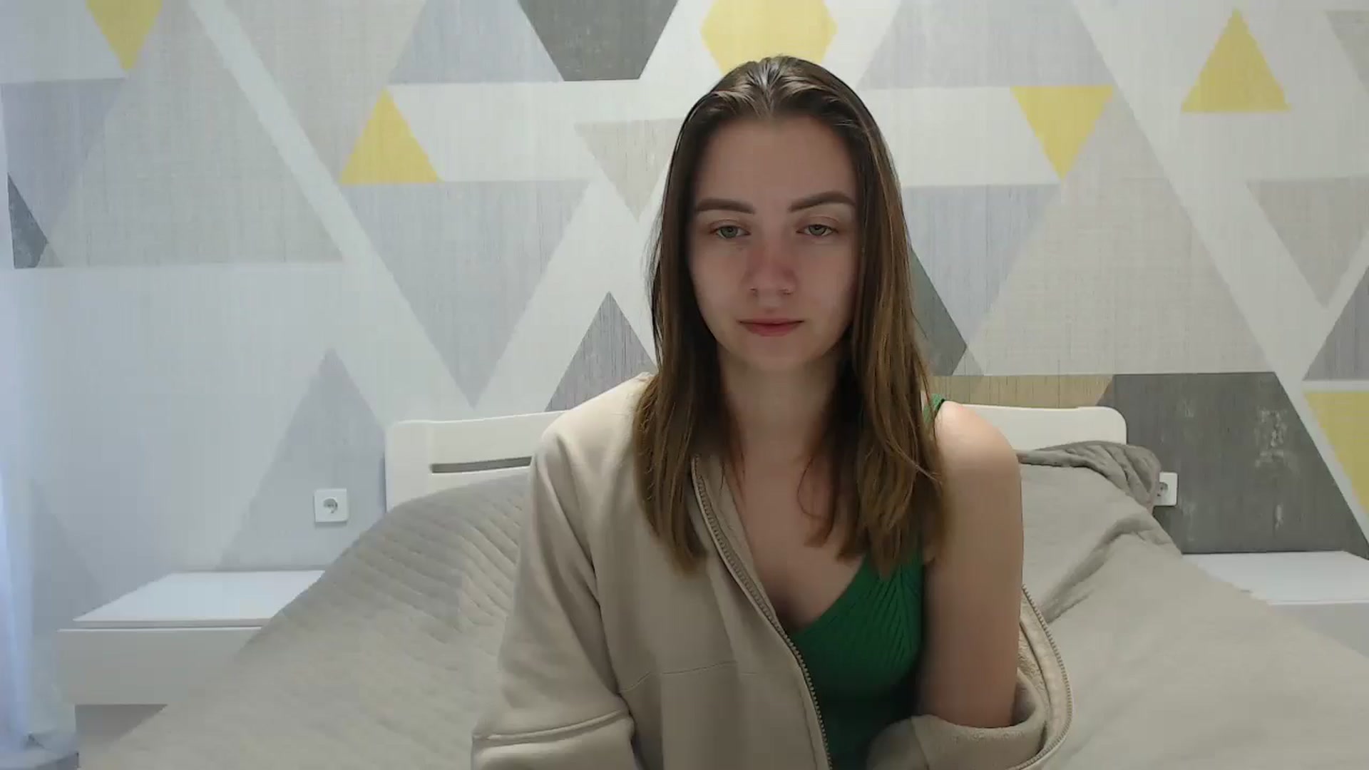 Gallery image thumbnail from Sulfate0's myfreecams stream on, 05/18/2025, 05:23 image 1 of 20