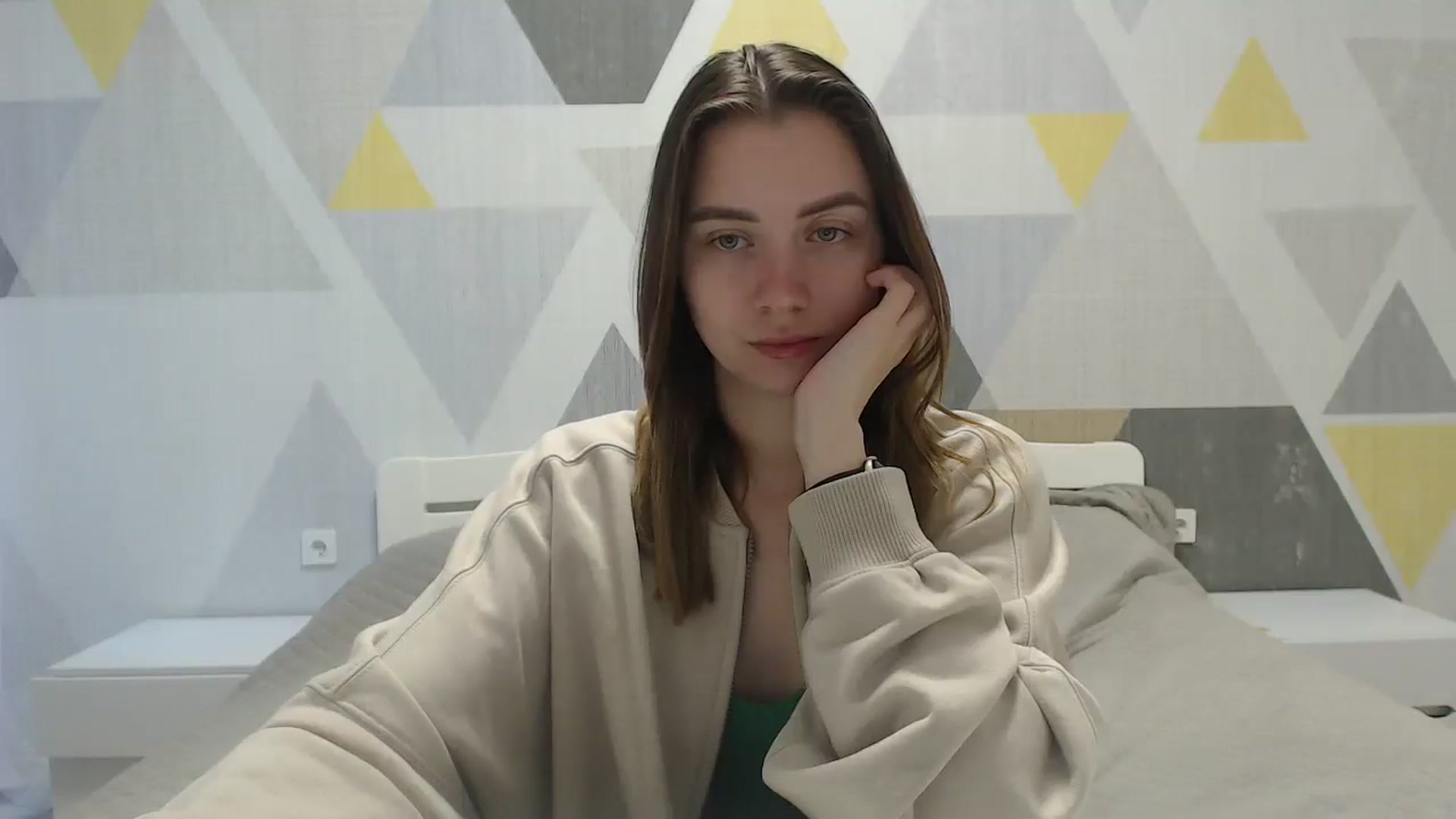 Gallery image thumbnail from Sulfate0's myfreecams stream on, 05/18/2025, 05:23 image 16 of 20