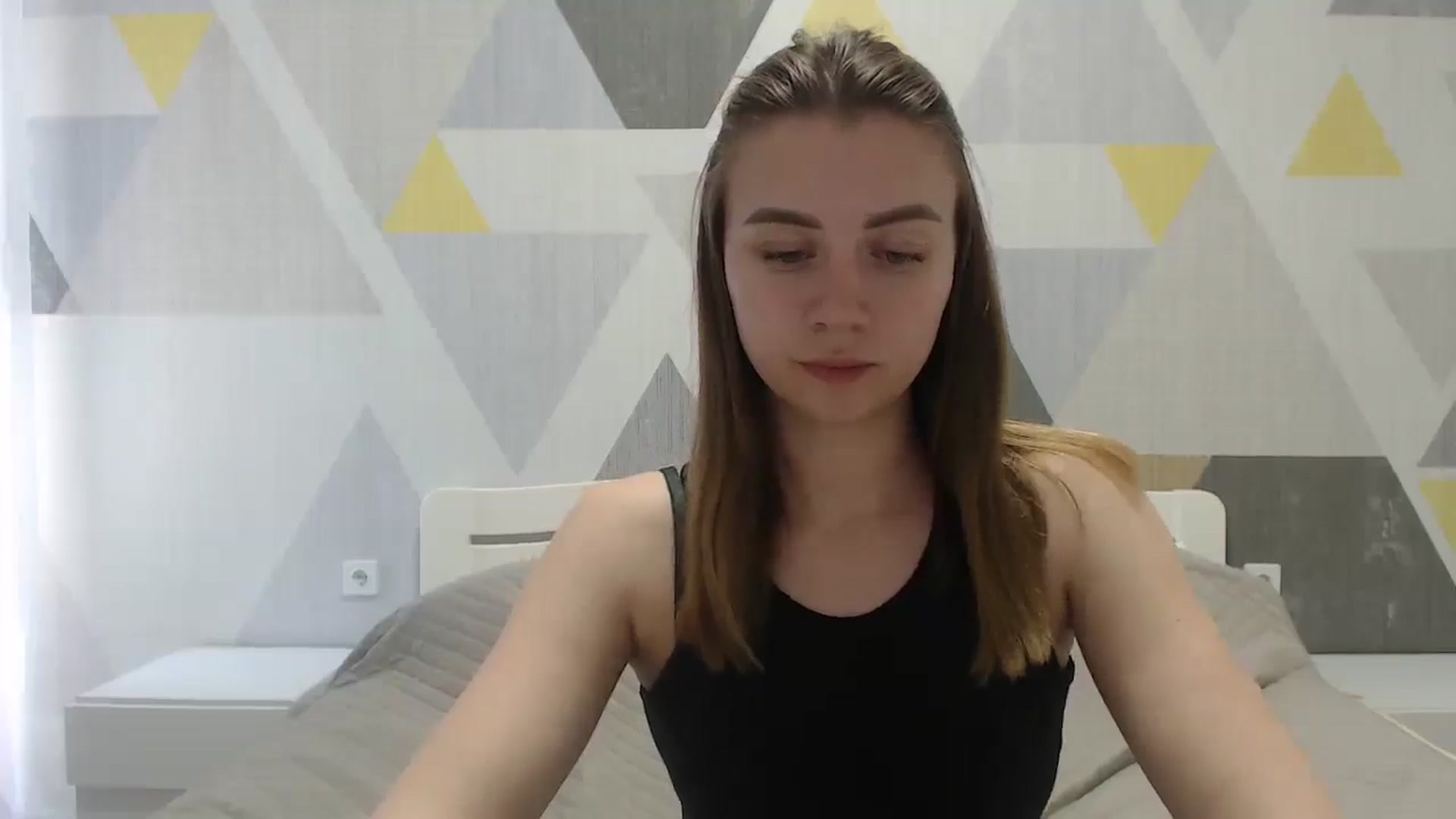 Gallery image thumbnail from Sulfate0's myfreecams stream on, 05/19/2025, 09:48 image 11 of 20