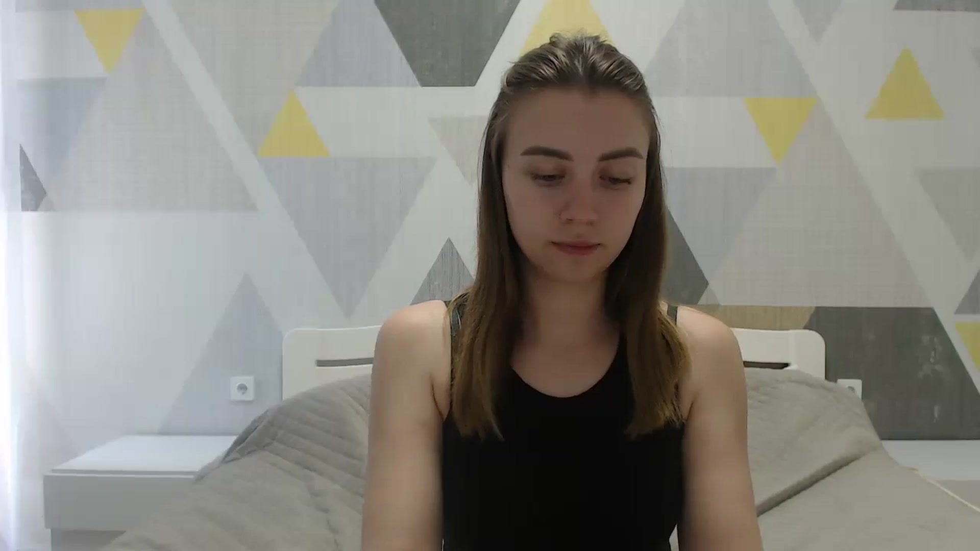 Gallery image thumbnail from Sulfate0's myfreecams stream on, 05/19/2025, 09:48 image 17 of 20