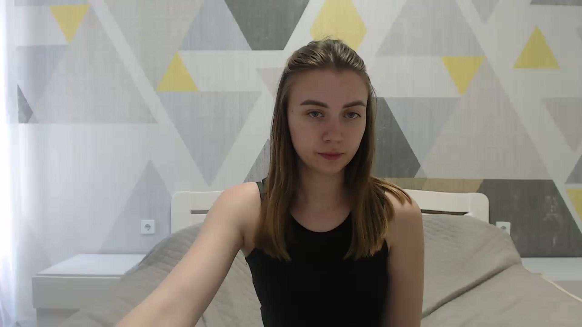 Gallery image thumbnail from Sulfate0's myfreecams stream on, 05/19/2025, 11:27 image 7 of 20