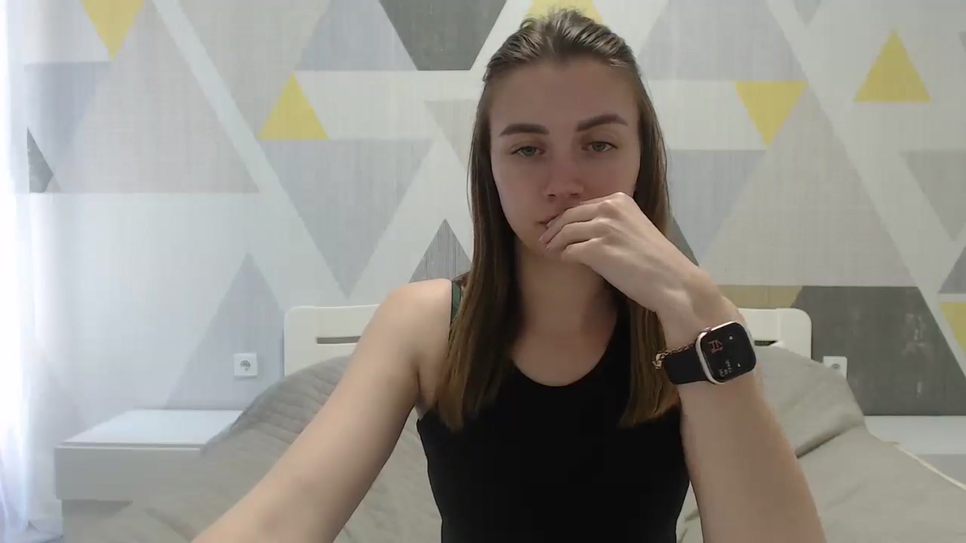 Gallery image thumbnail from Sulfate0's myfreecams stream on, 05/19/2025, 11:27 image 13 of 20