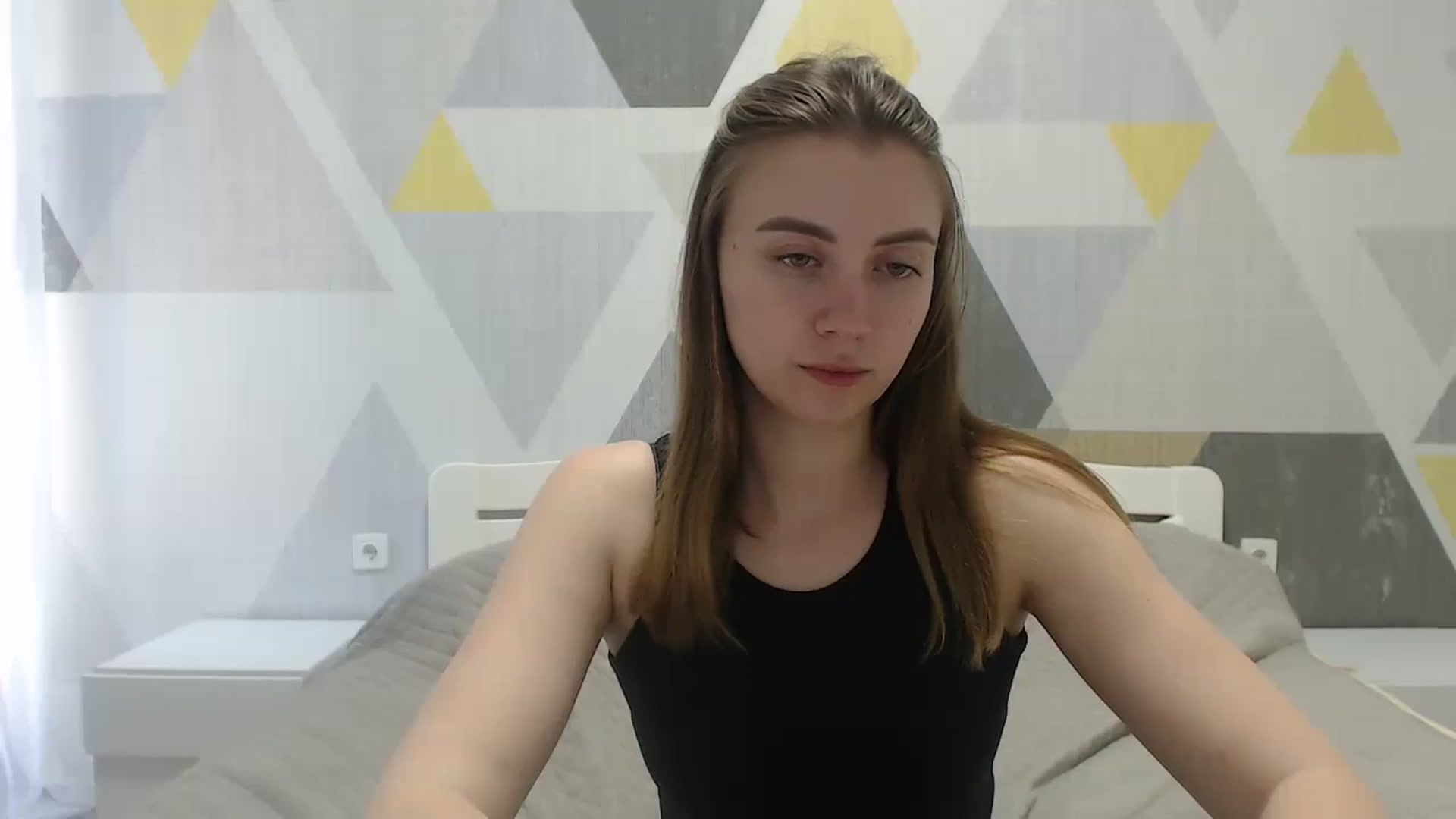 Gallery image thumbnail from Sulfate0's myfreecams stream on, 05/19/2025, 11:27 image 19 of 20