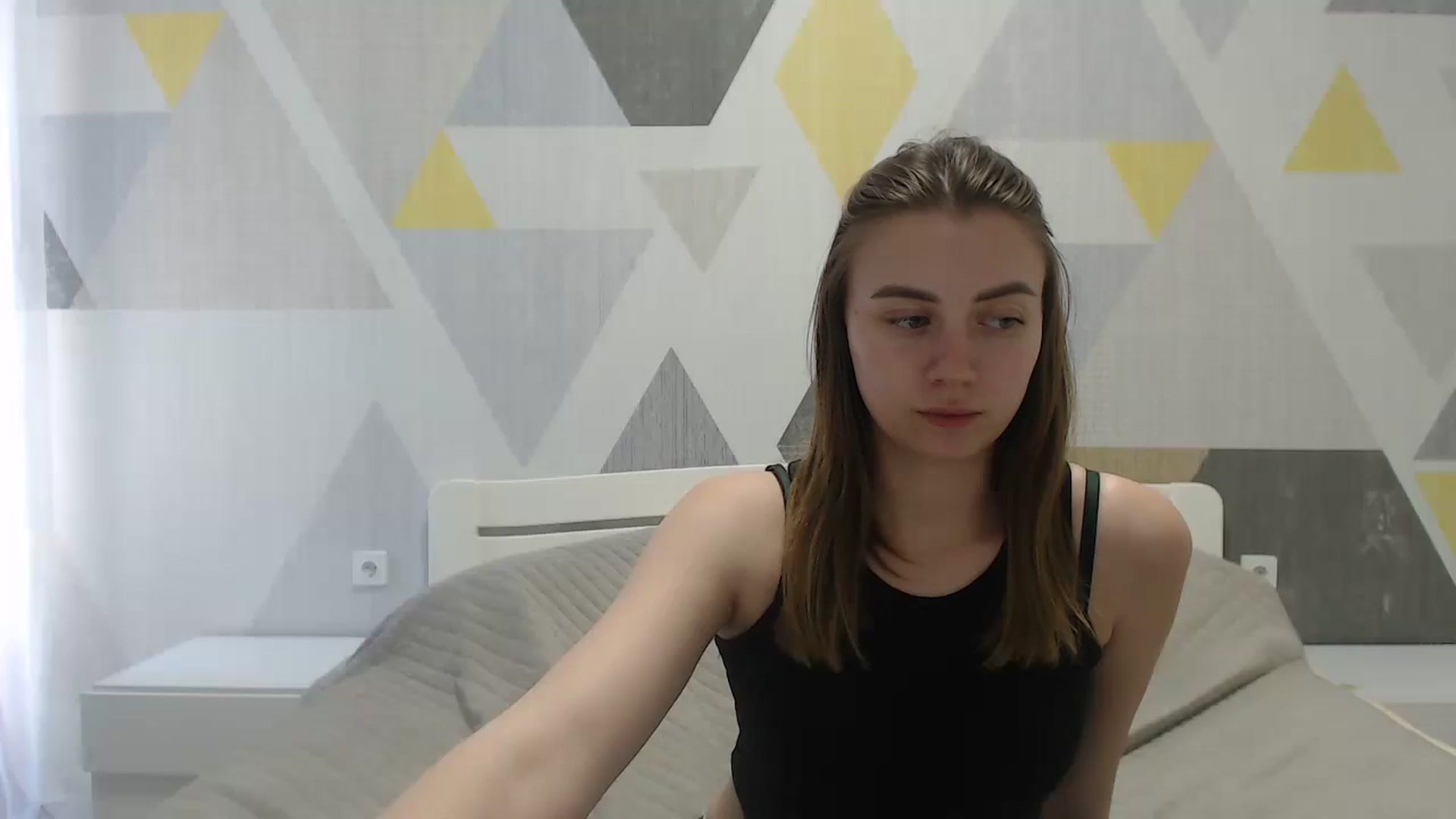 Gallery image thumbnail from Sulfate0's myfreecams stream on, 05/19/2025, 11:27 image 4 of 20