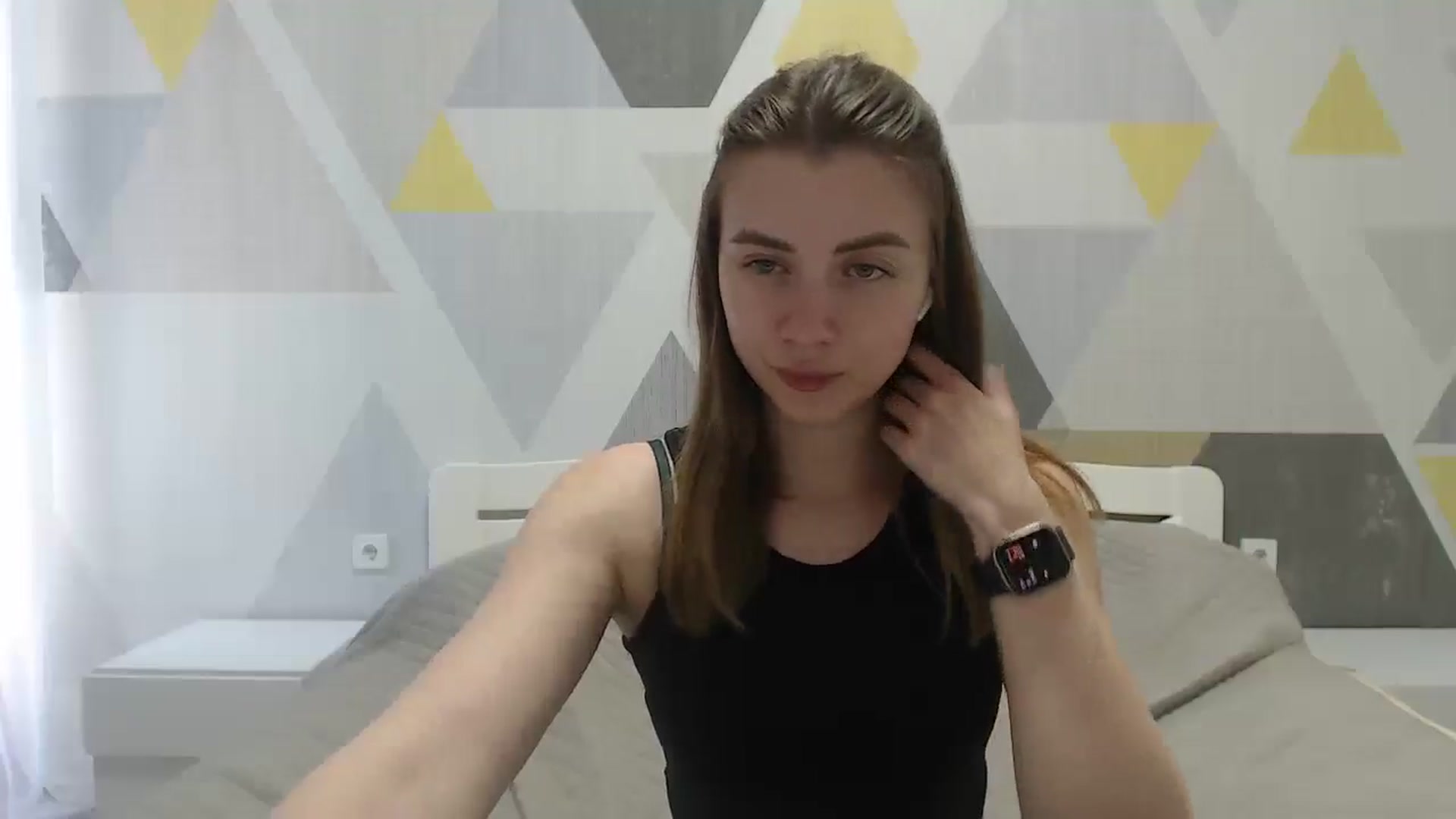 Gallery image thumbnail from Sulfate0's myfreecams stream on, 05/19/2025, 11:27 image 20 of 20