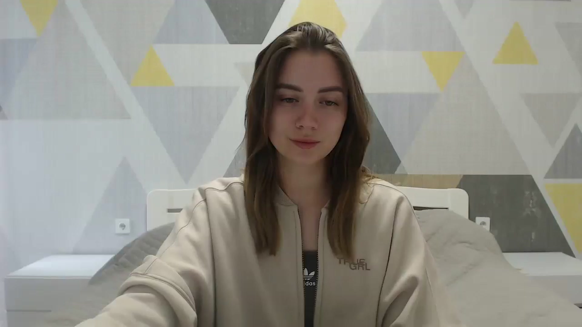 Gallery image thumbnail from Sulfate0's myfreecams stream on, 05/20/2025, 08:37 image 3 of 20