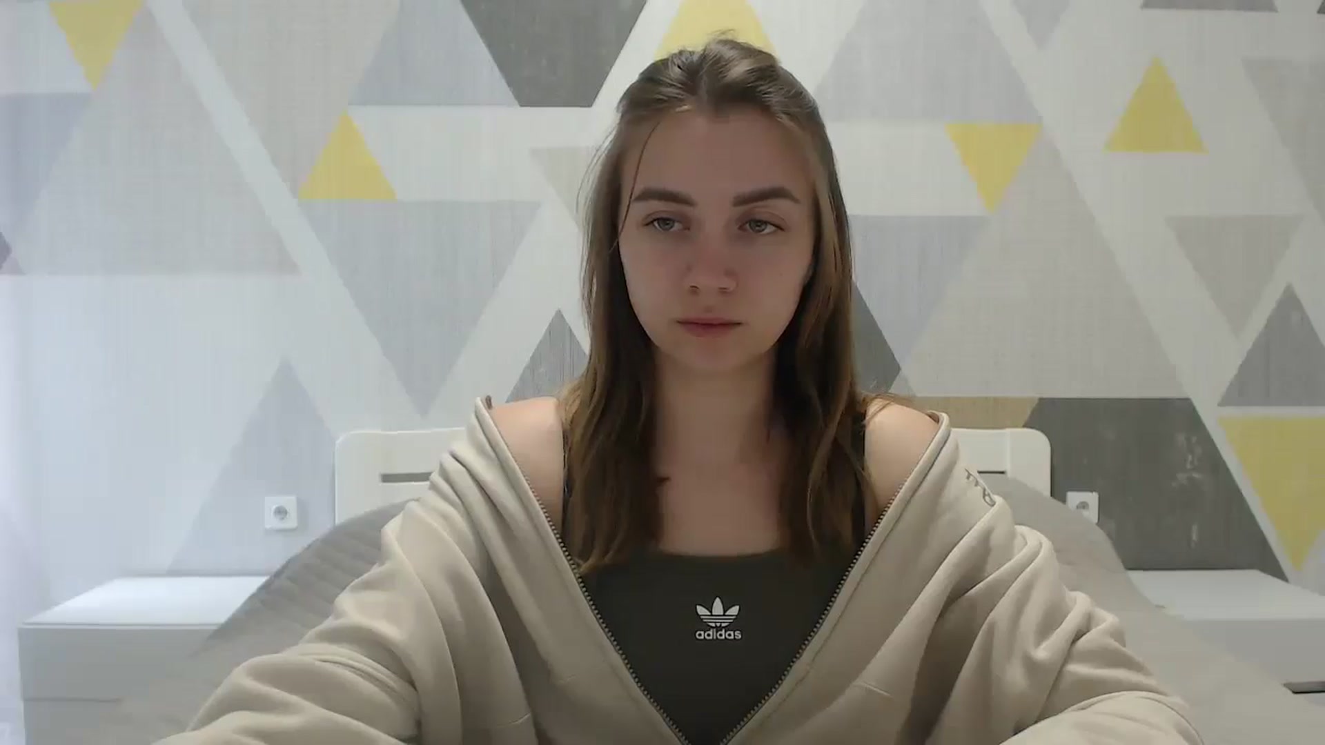 Gallery image thumbnail from Sulfate0's myfreecams stream on, 05/20/2025, 09:19 image 20 of 20