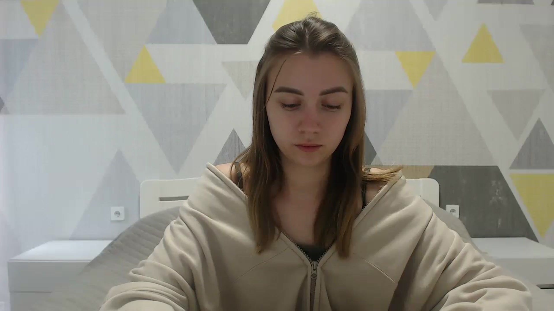 Gallery image thumbnail from Sulfate0's myfreecams stream on, 05/20/2025, 09:19 image 3 of 20