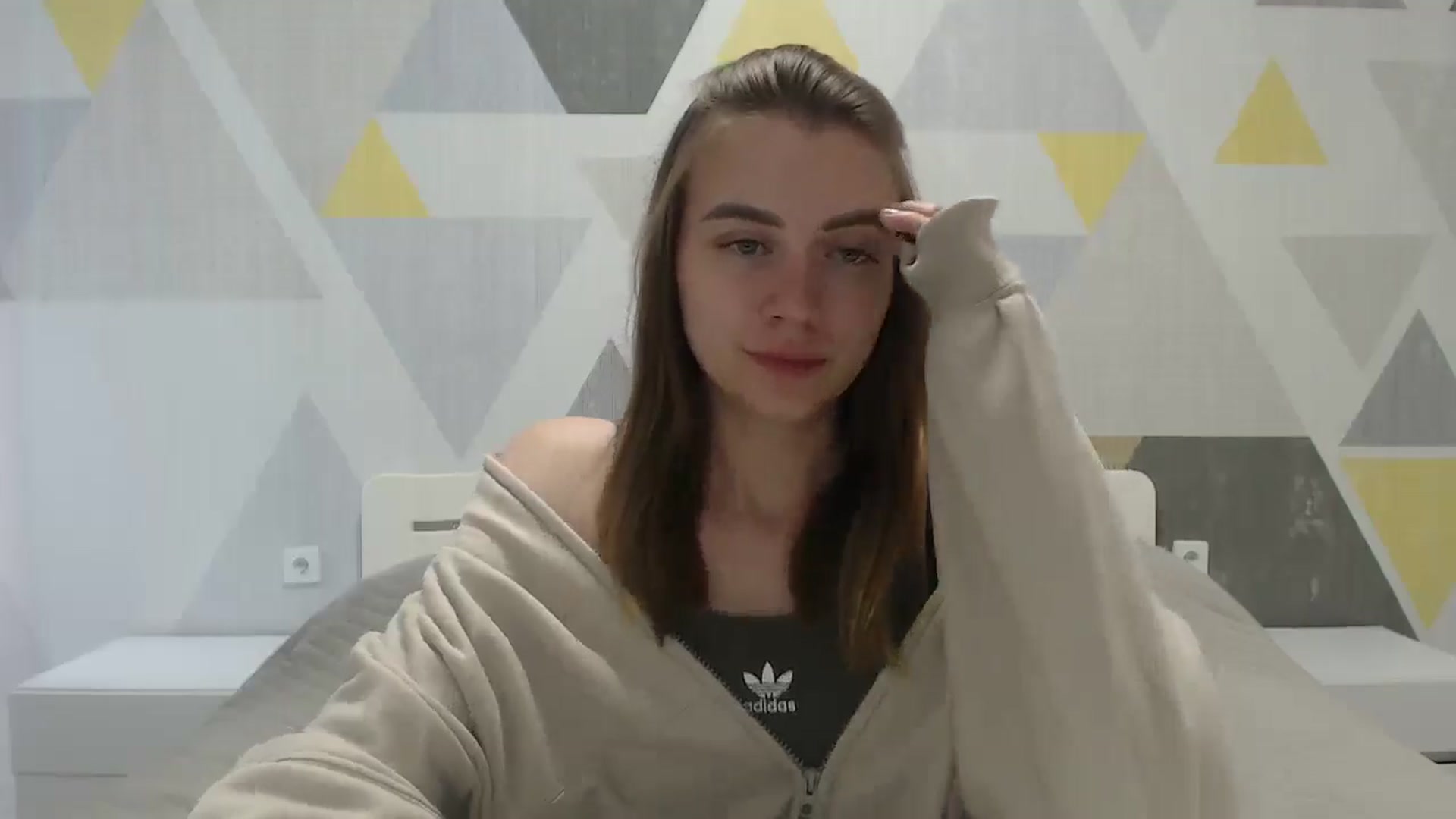 Gallery image thumbnail from Sulfate0's myfreecams stream on, 05/20/2025, 10:51 image 9 of 20