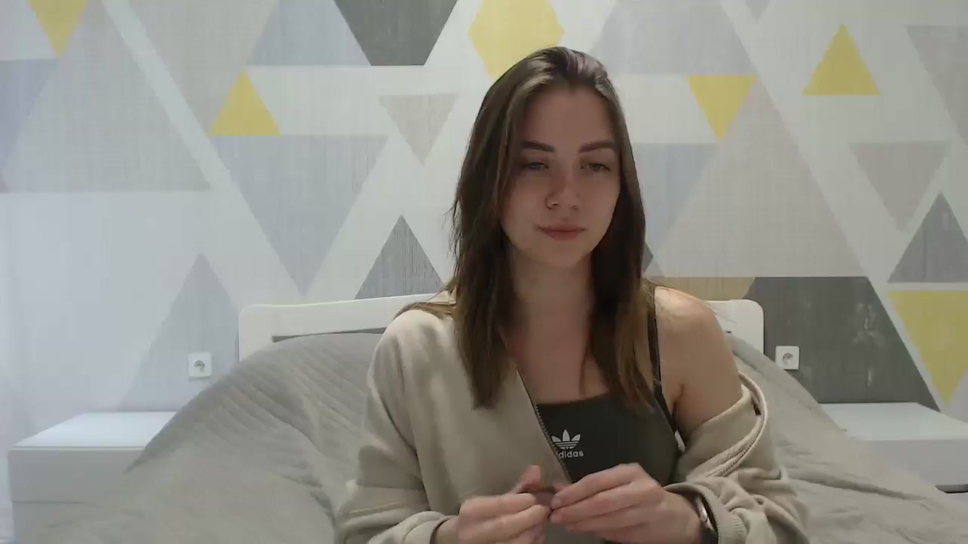 Gallery image thumbnail from Sulfate0's myfreecams stream on, 05/20/2025, 11:54 image 4 of 20