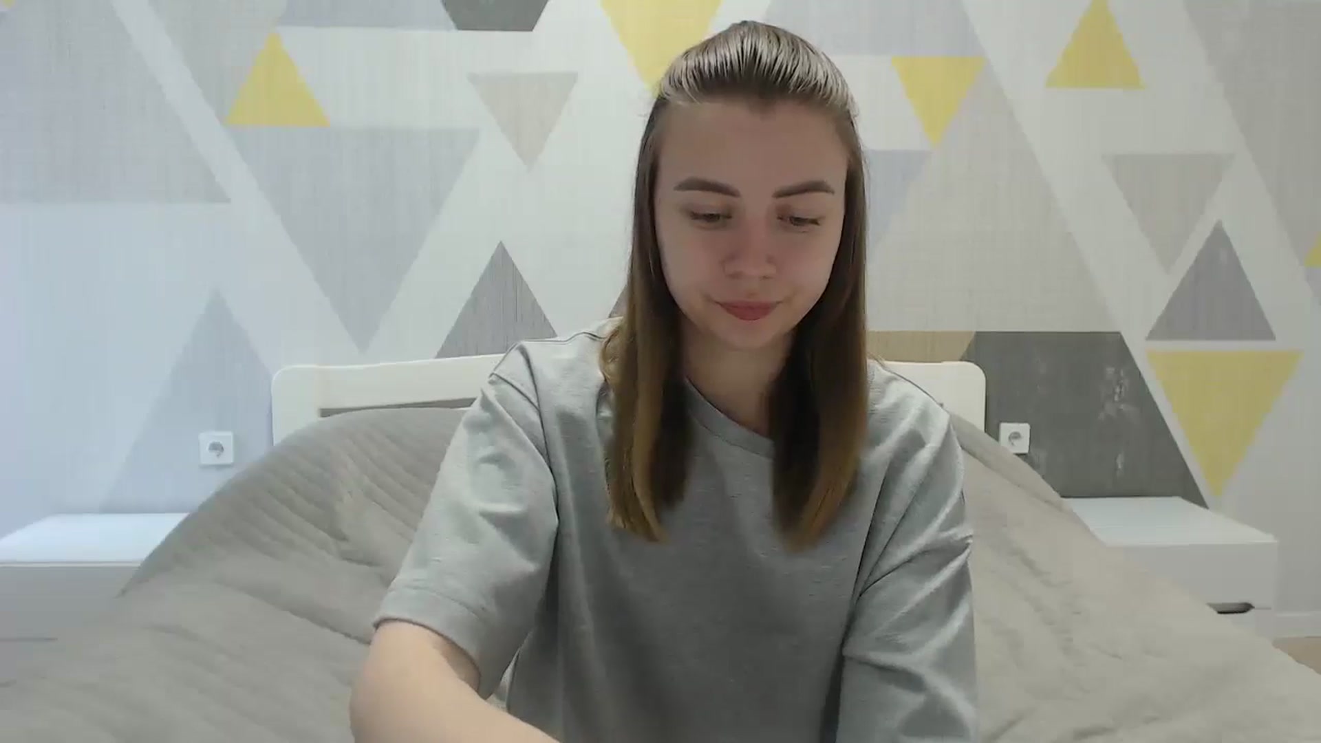Gallery image thumbnail from Sulfate0's myfreecams stream on, 05/21/2025, 09:10 image 17 of 20