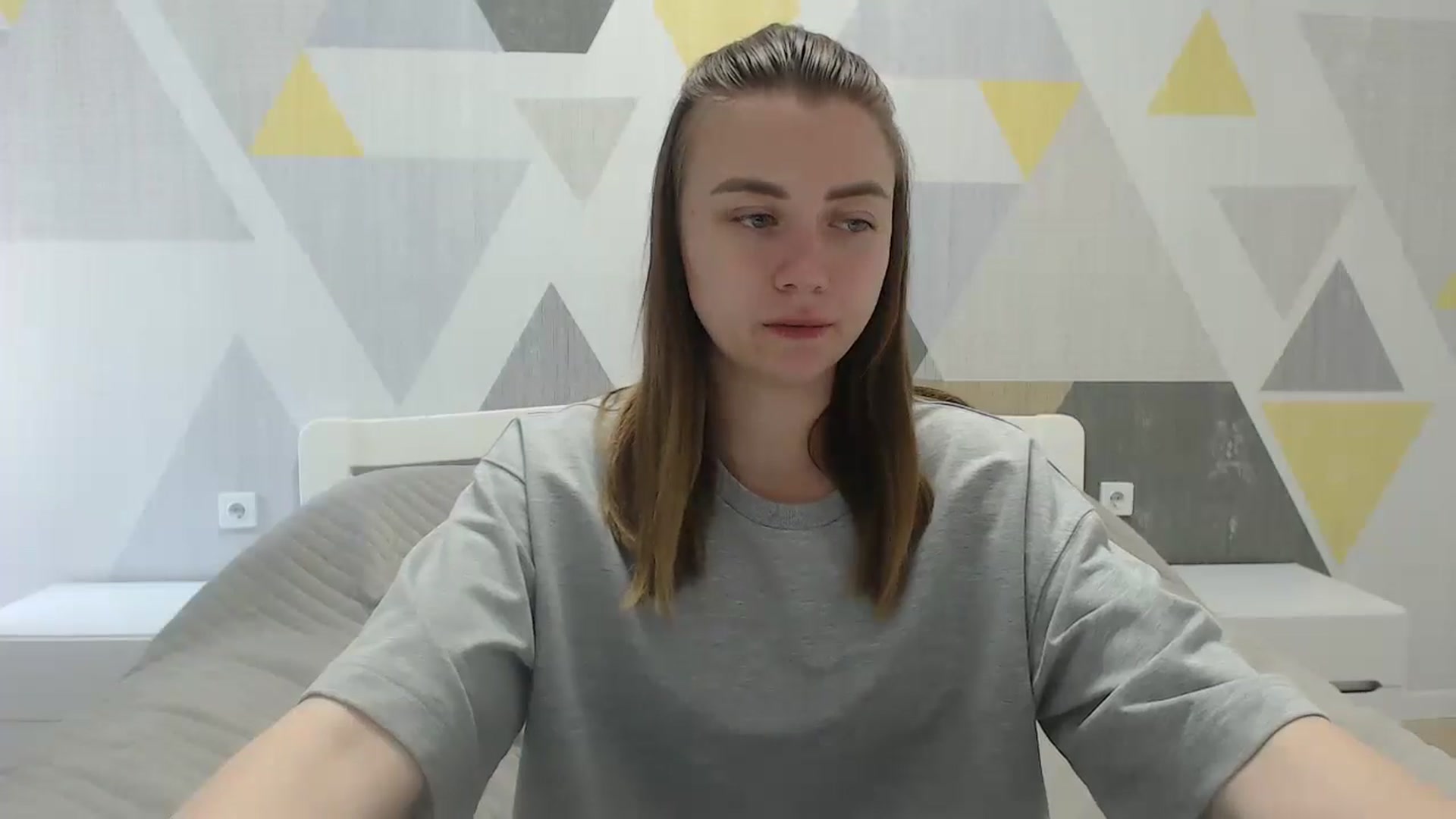 Gallery image thumbnail from Sulfate0's myfreecams stream on, 05/21/2025, 10:18 image 2 of 20