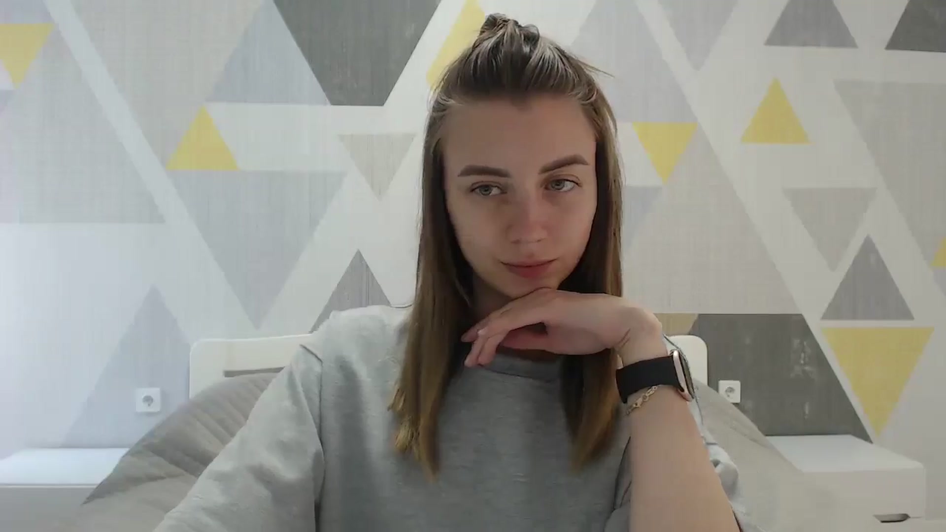 Gallery image thumbnail from Sulfate0's myfreecams stream on, 05/21/2025, 10:18 image 18 of 20
