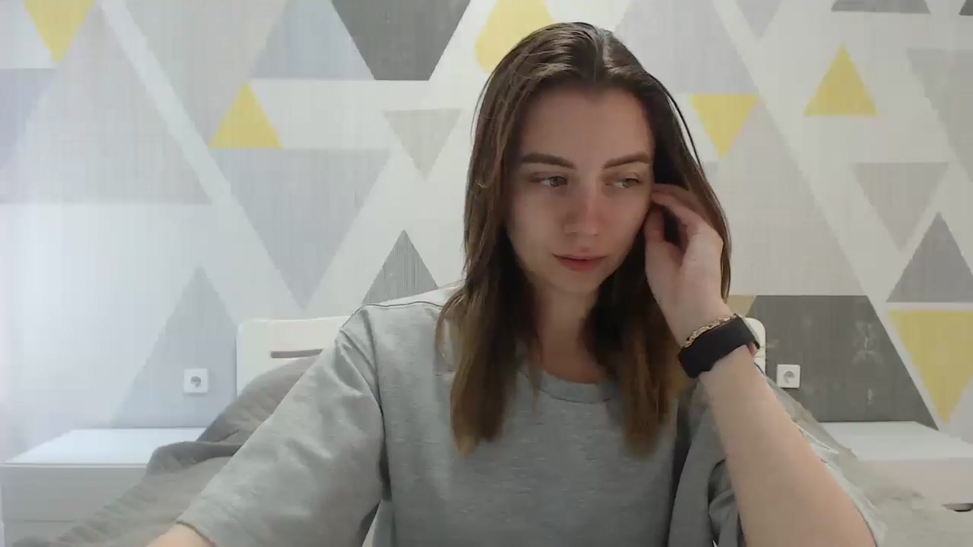 Gallery image thumbnail from Sulfate0's myfreecams stream on, 05/21/2025, 11:23 image 14 of 20
