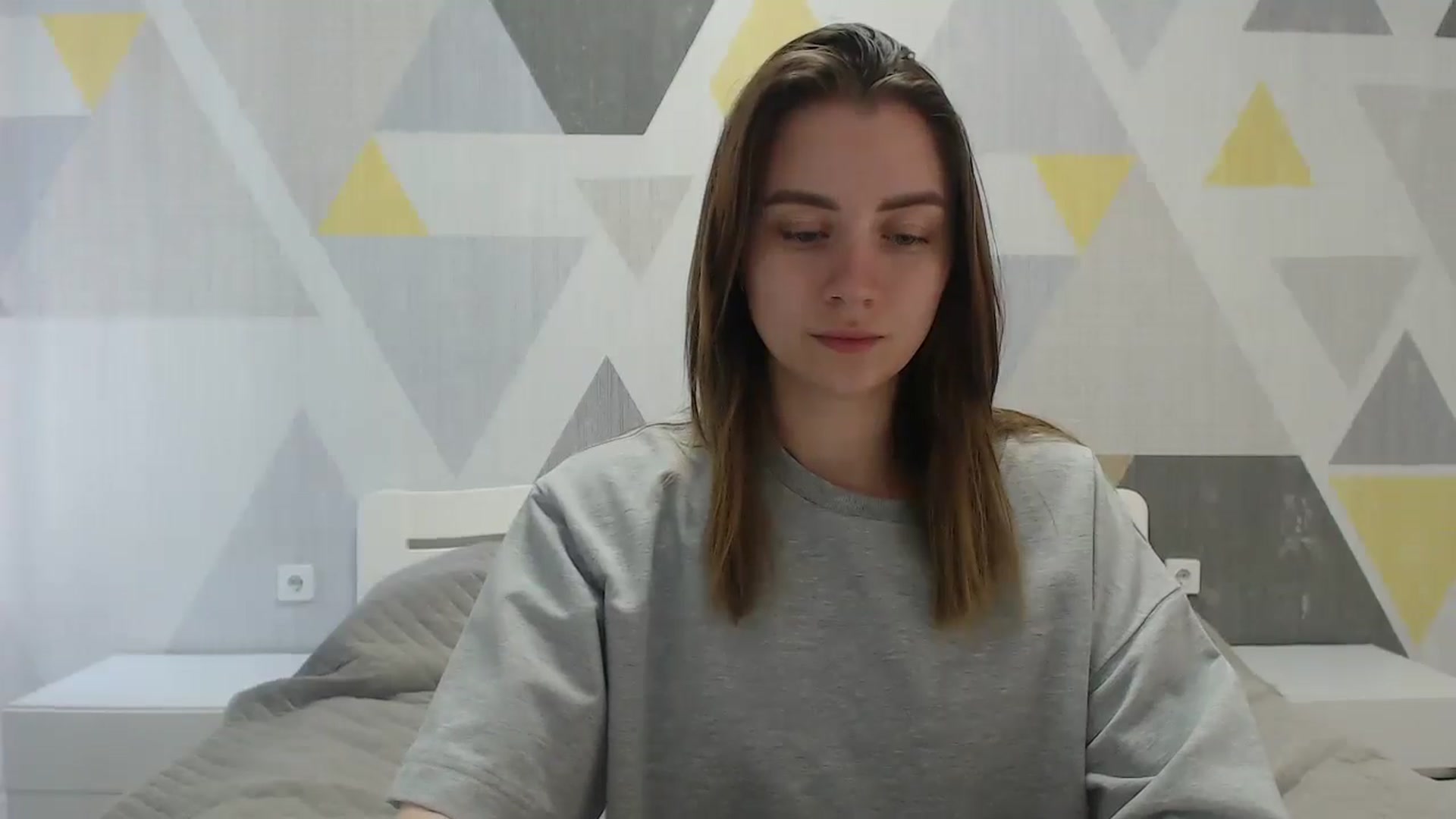 Gallery image thumbnail from Sulfate0's myfreecams stream on, 05/21/2025, 12:10 image 12 of 20