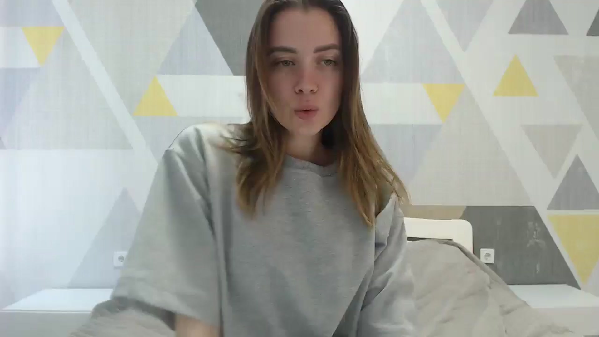 Gallery image thumbnail from Sulfate0's myfreecams stream on, 05/21/2025, 12:10 image 10 of 20
