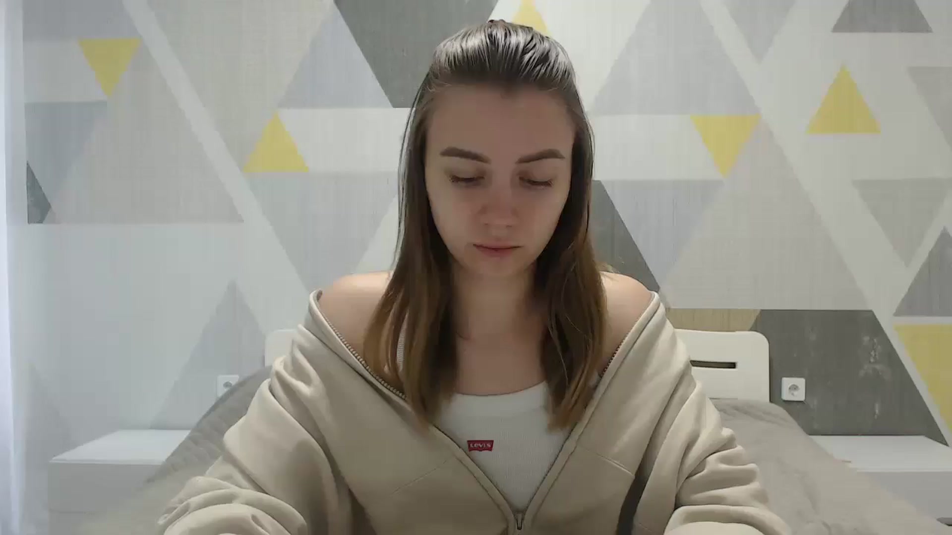 Gallery image thumbnail from Sulfate0's myfreecams stream on, 05/24/2025, 07:59 image 1 of 20