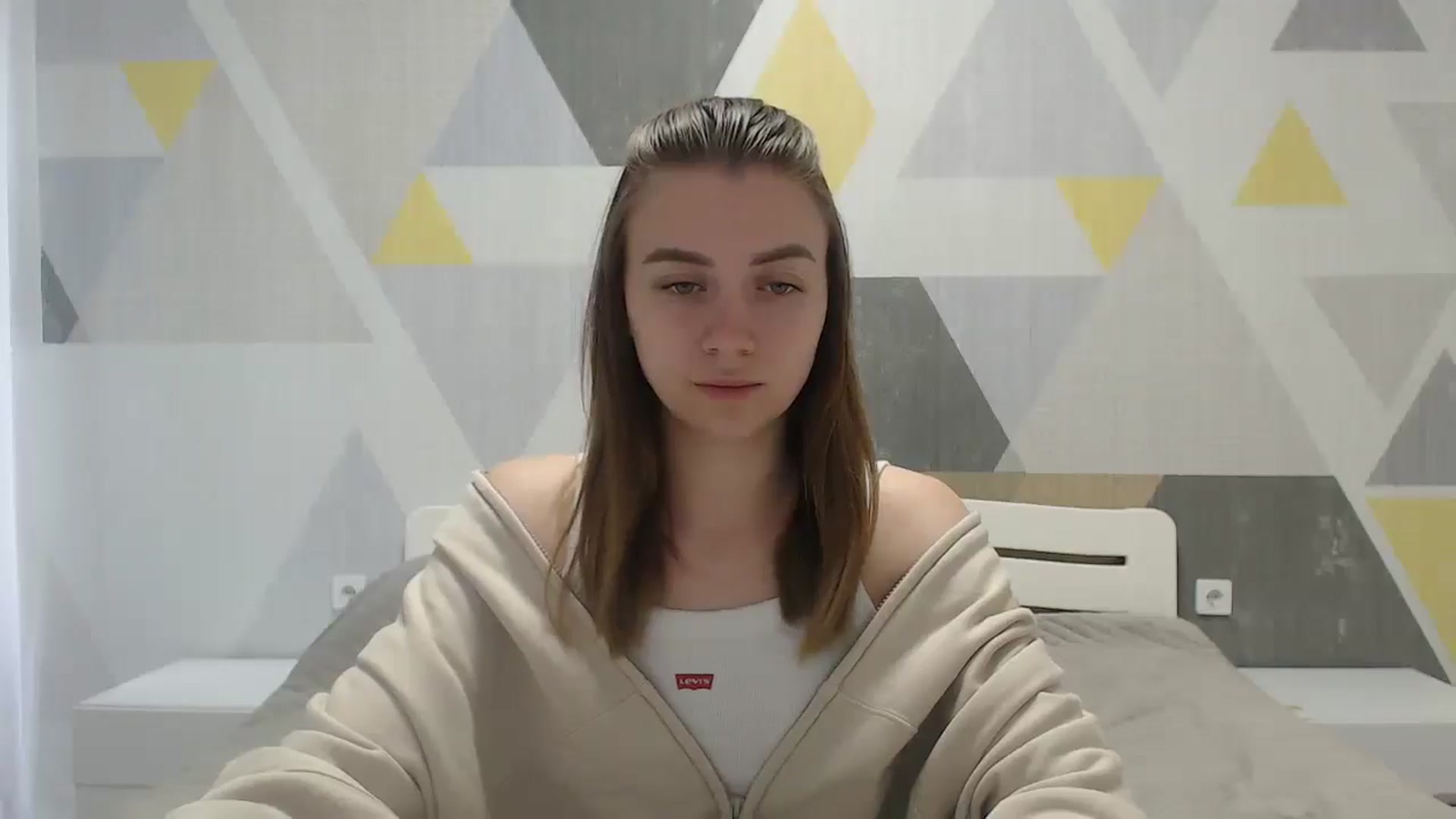 Gallery image thumbnail from Sulfate0's myfreecams stream on, 05/24/2025, 07:59 image 11 of 20