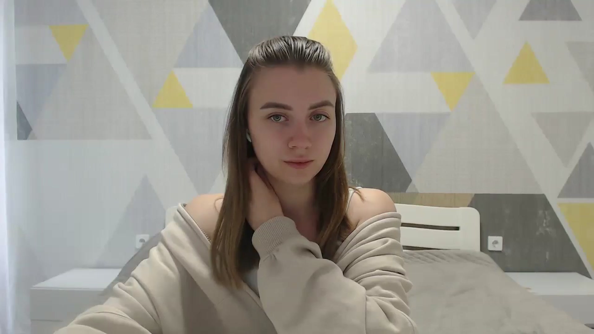 Gallery image thumbnail from Sulfate0's myfreecams stream on, 05/24/2025, 07:59 image 15 of 20