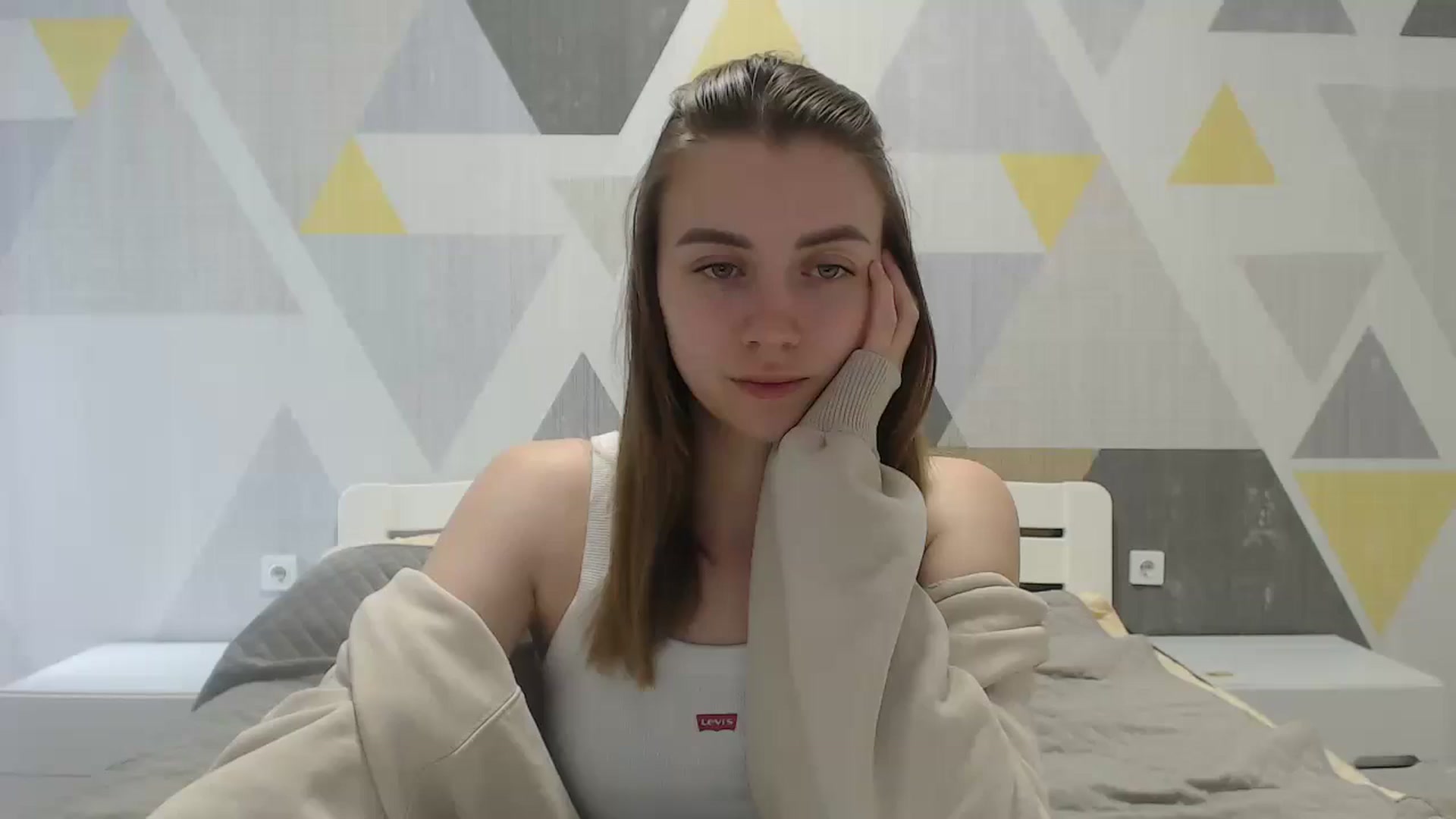 Gallery image thumbnail from Sulfate0's myfreecams stream on, 05/24/2025, 09:32 image 3 of 20