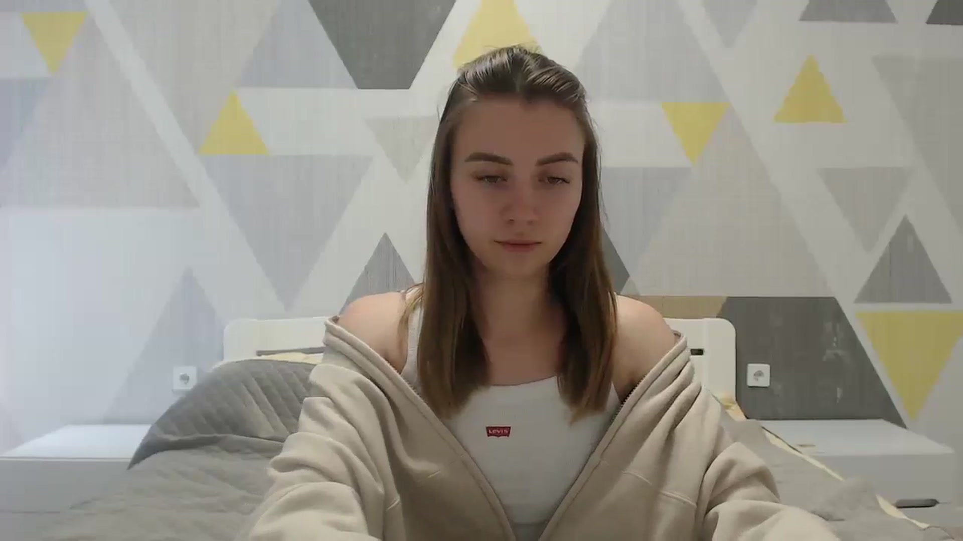 Gallery image thumbnail from Sulfate0's myfreecams stream on, 05/24/2025, 09:32 image 20 of 20