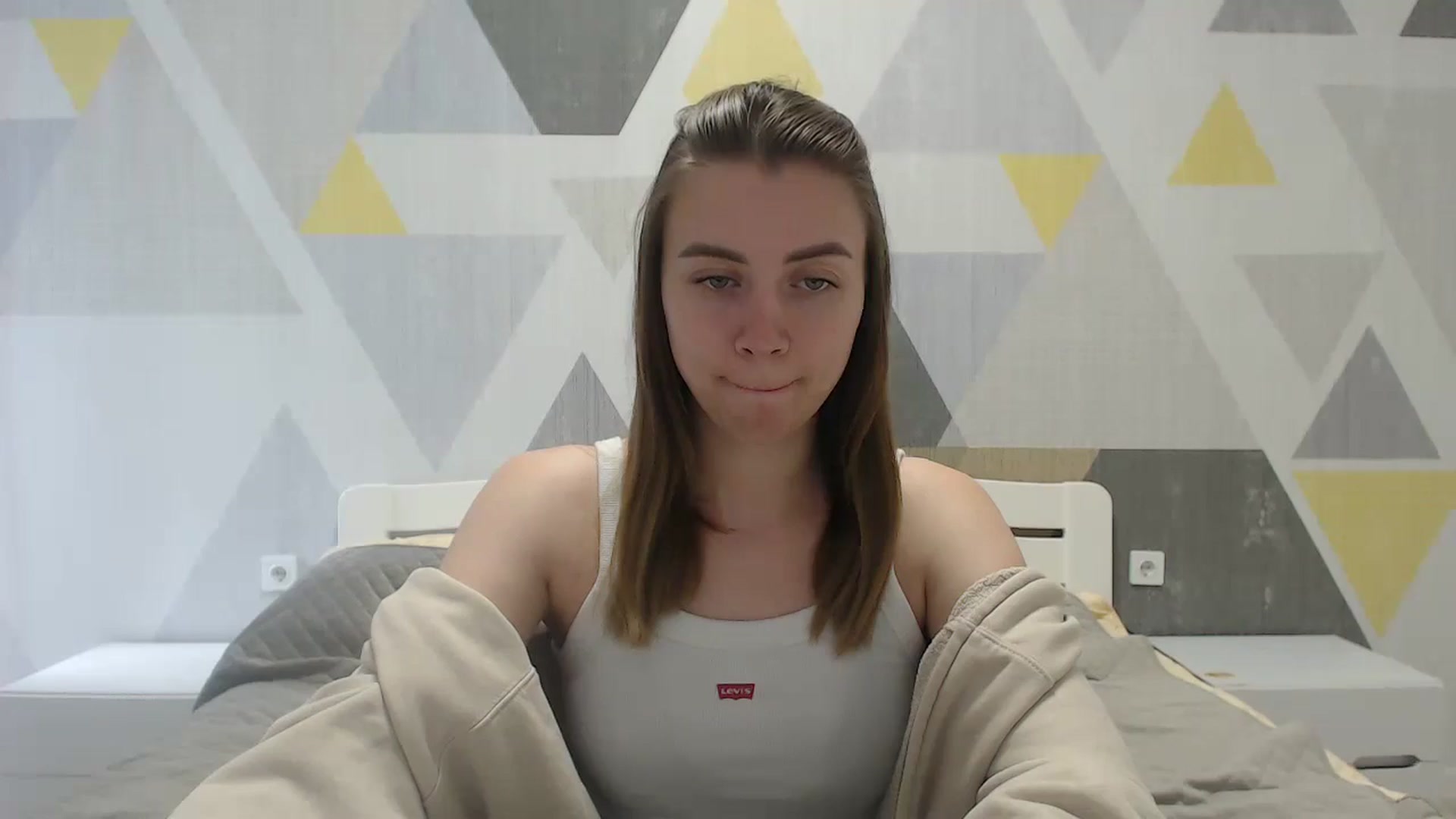 Gallery image thumbnail from Sulfate0's myfreecams stream on, 05/24/2025, 09:32 image 5 of 20