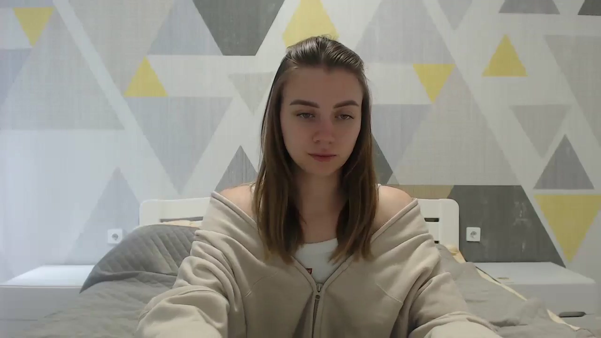 Gallery image thumbnail from Sulfate0's myfreecams stream on, 05/24/2025, 09:32 image 18 of 20
