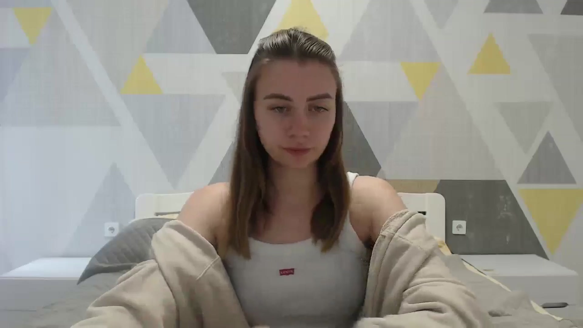 Gallery image thumbnail from Sulfate0's myfreecams stream on, 05/24/2025, 09:32 image 9 of 20